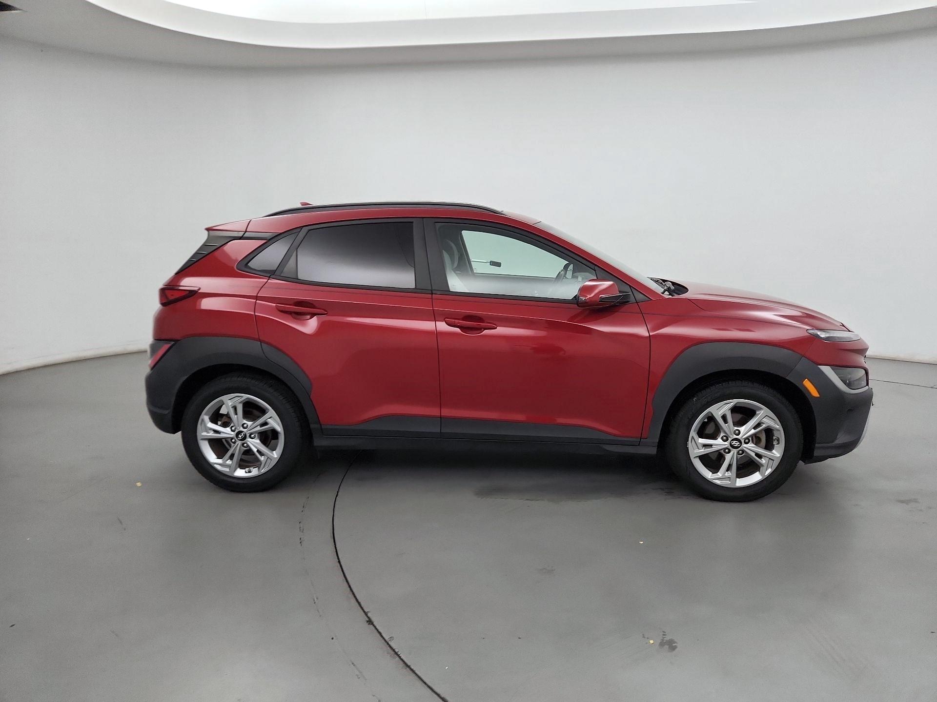 Thumbnail: 2022 Hyundai Kona - 4