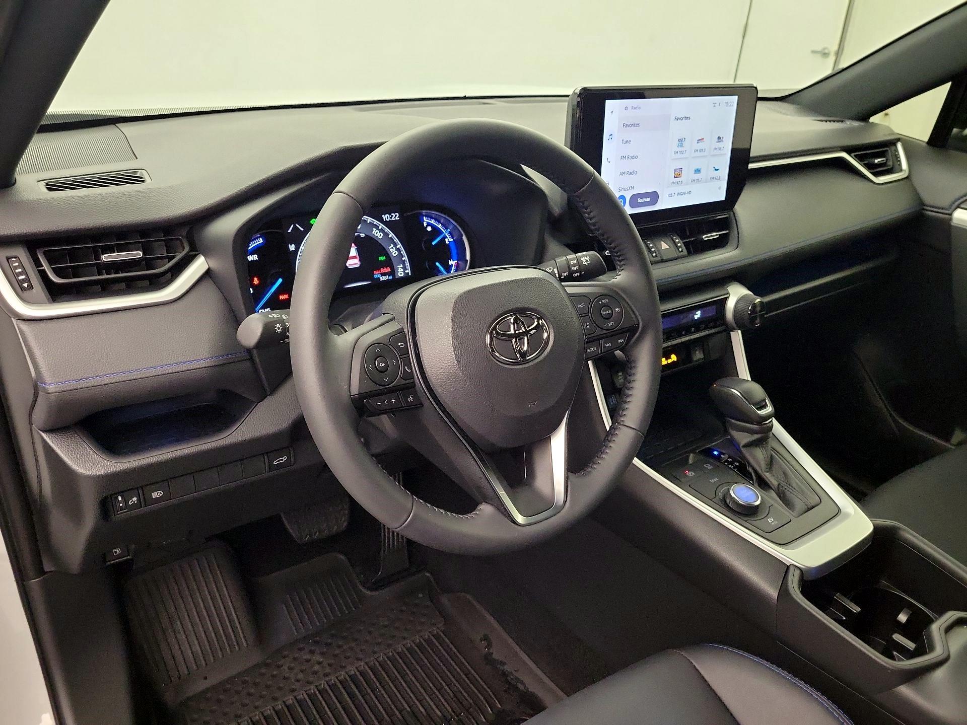 Thumbnail: 2025 Toyota RAV4 - 8