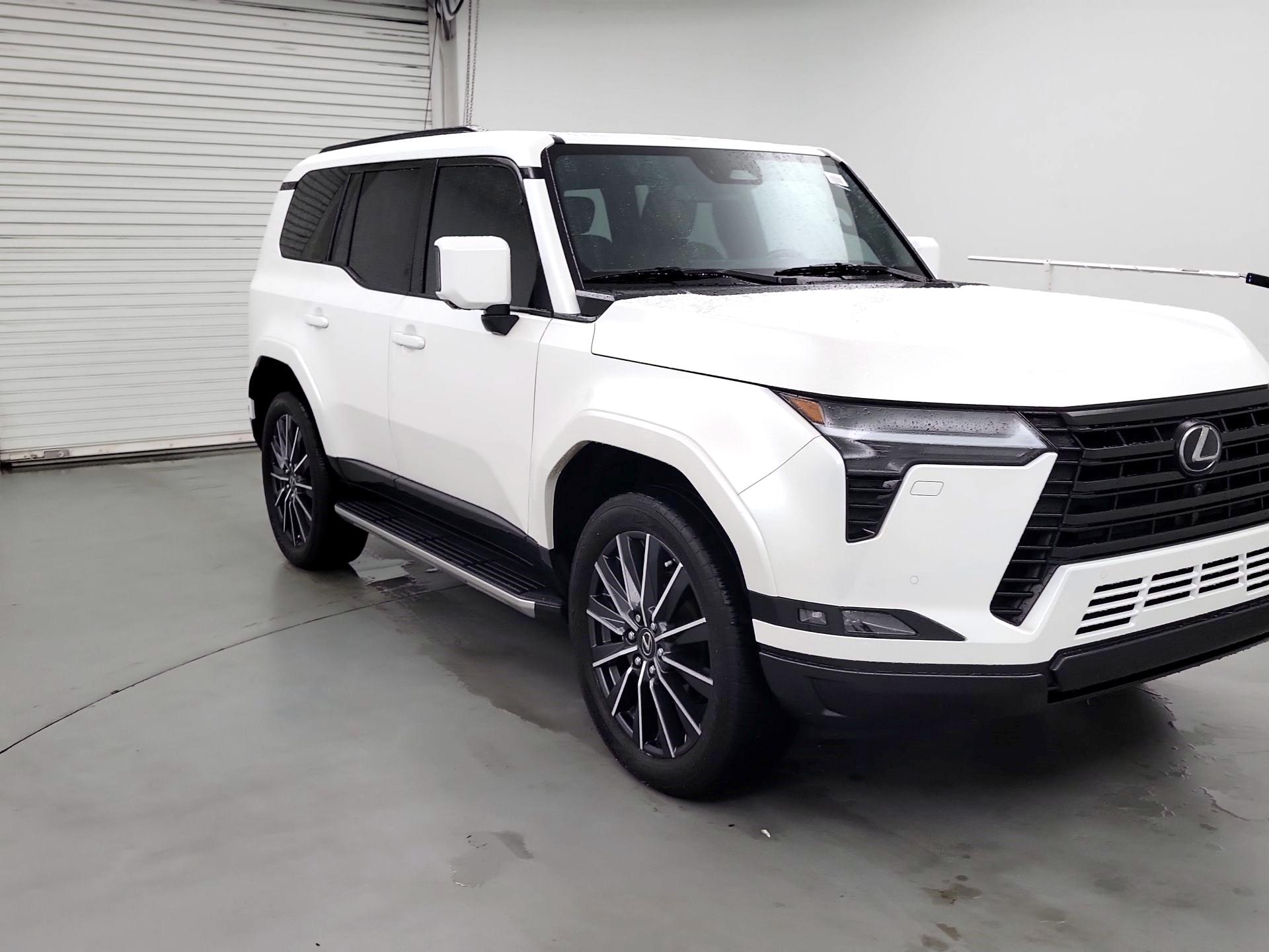 Thumbnail: 2024 Lexus GX - 1