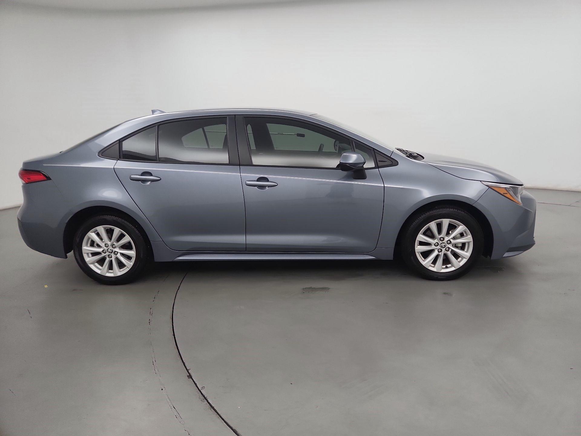 Thumbnail: 2024 Toyota Corolla - 4
