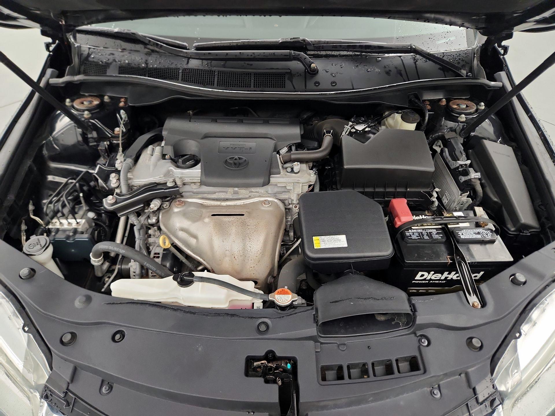 Thumbnail: 2016 Toyota Camry - 19