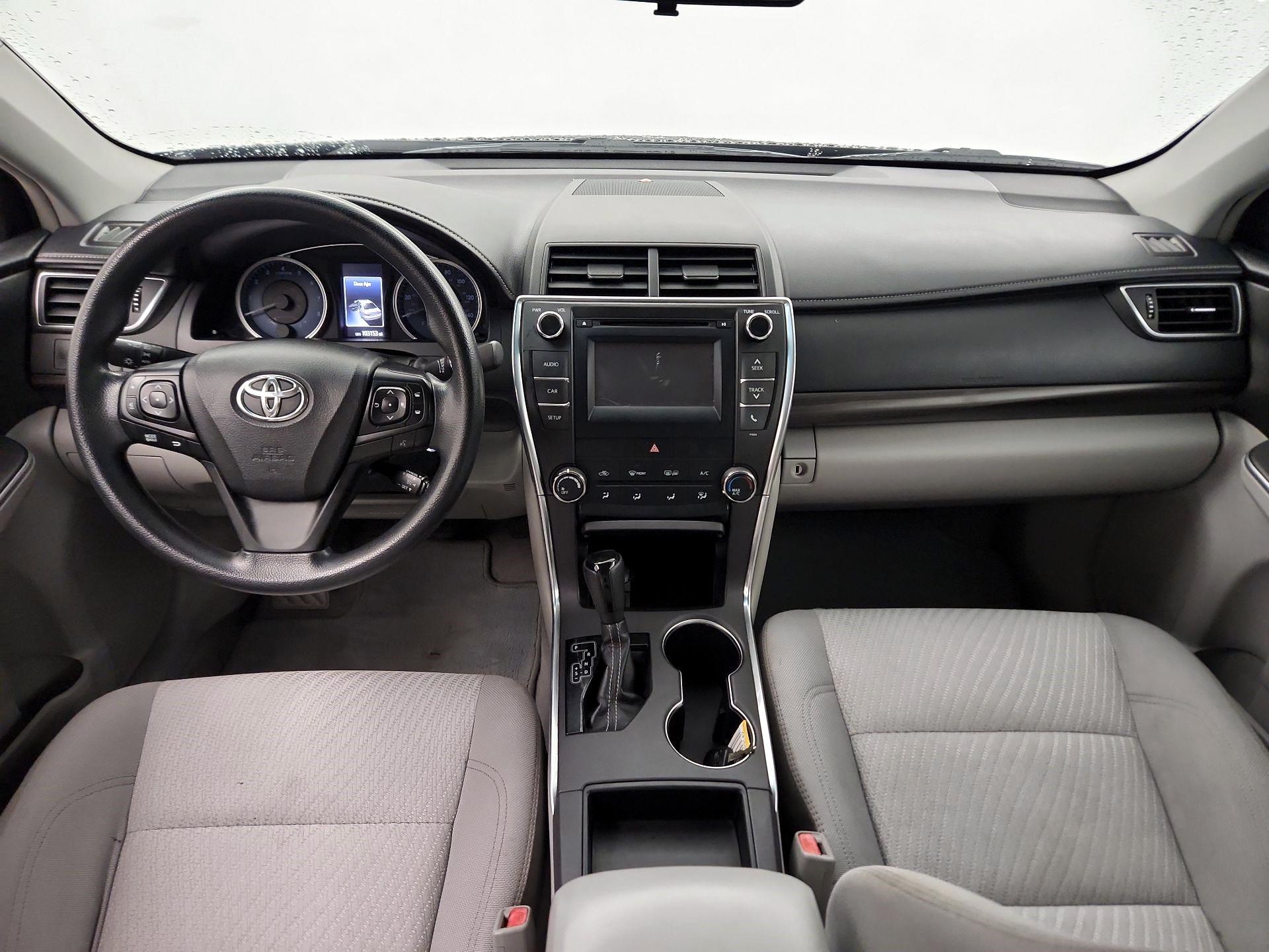 Thumbnail: 2016 Toyota Camry - 8