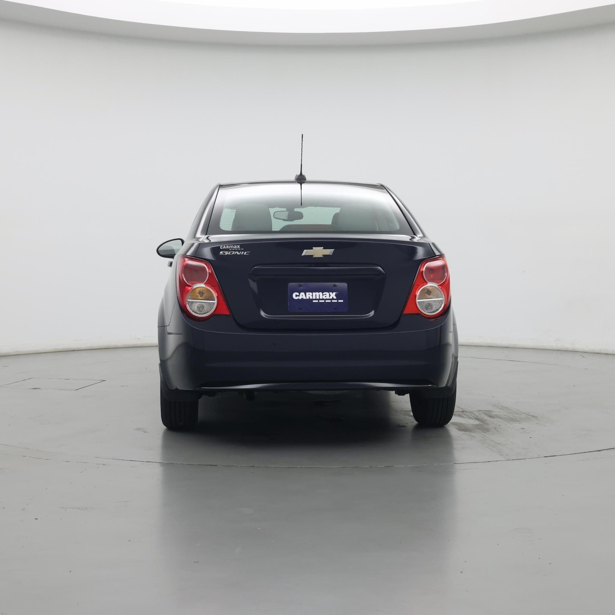 Thumbnail: 2016 Chevrolet Sonic - 6