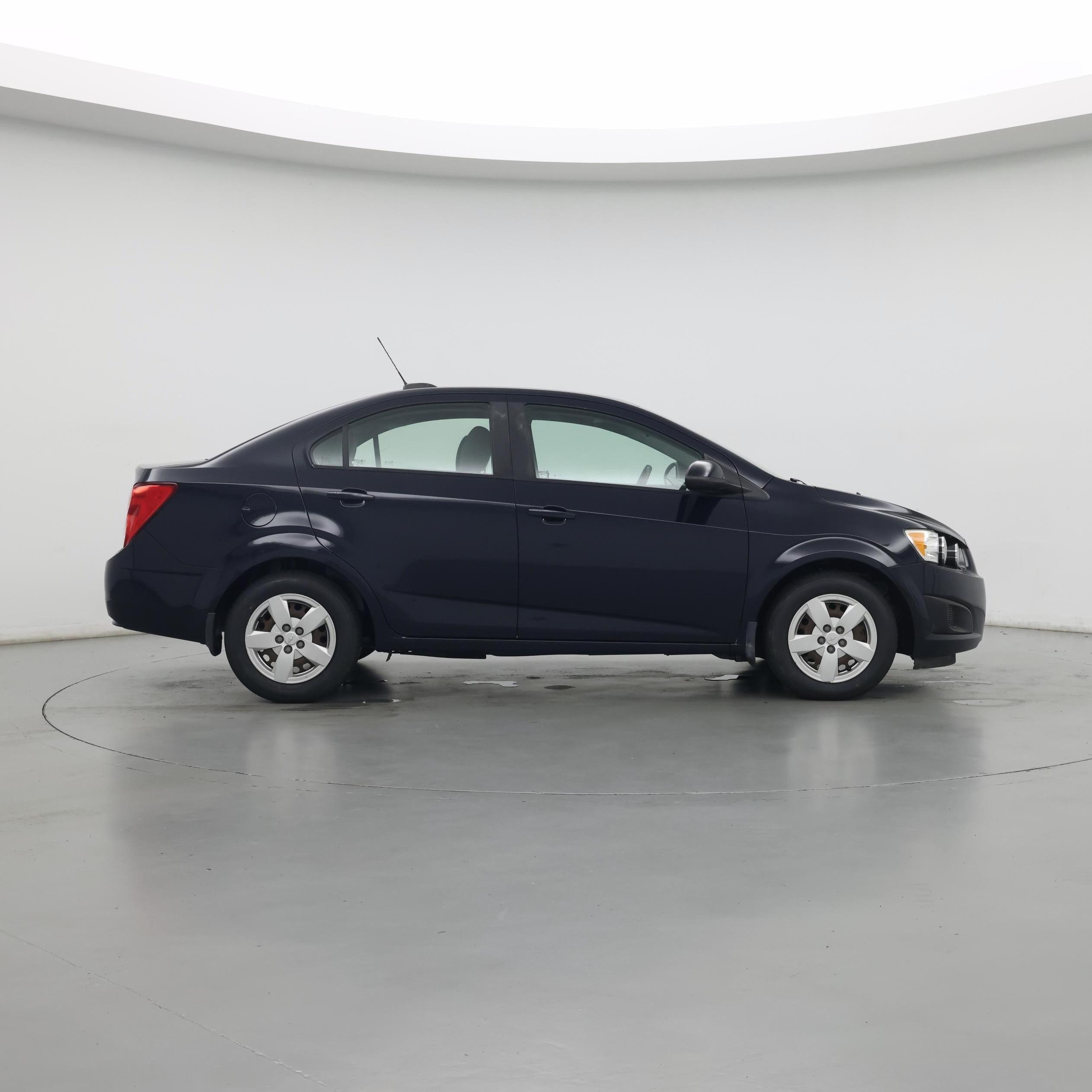 Thumbnail: 2016 Chevrolet Sonic - 7