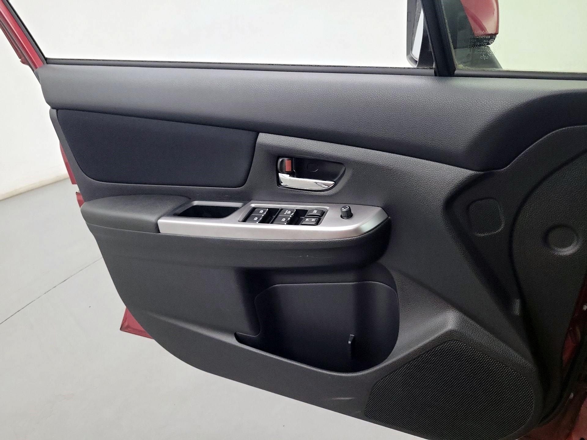 Thumbnail: 2015 Subaru Impreza - 10