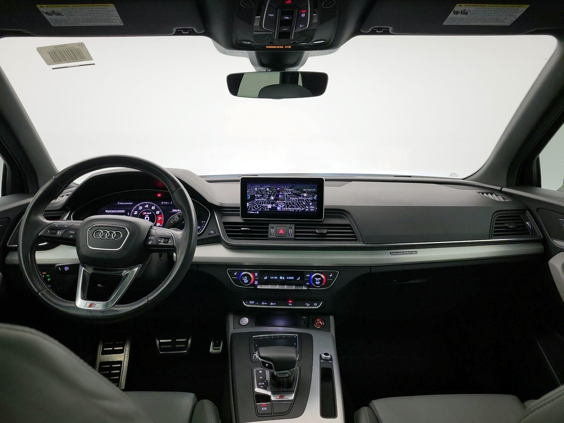 Thumbnail: 2019 Audi SQ5 - 8