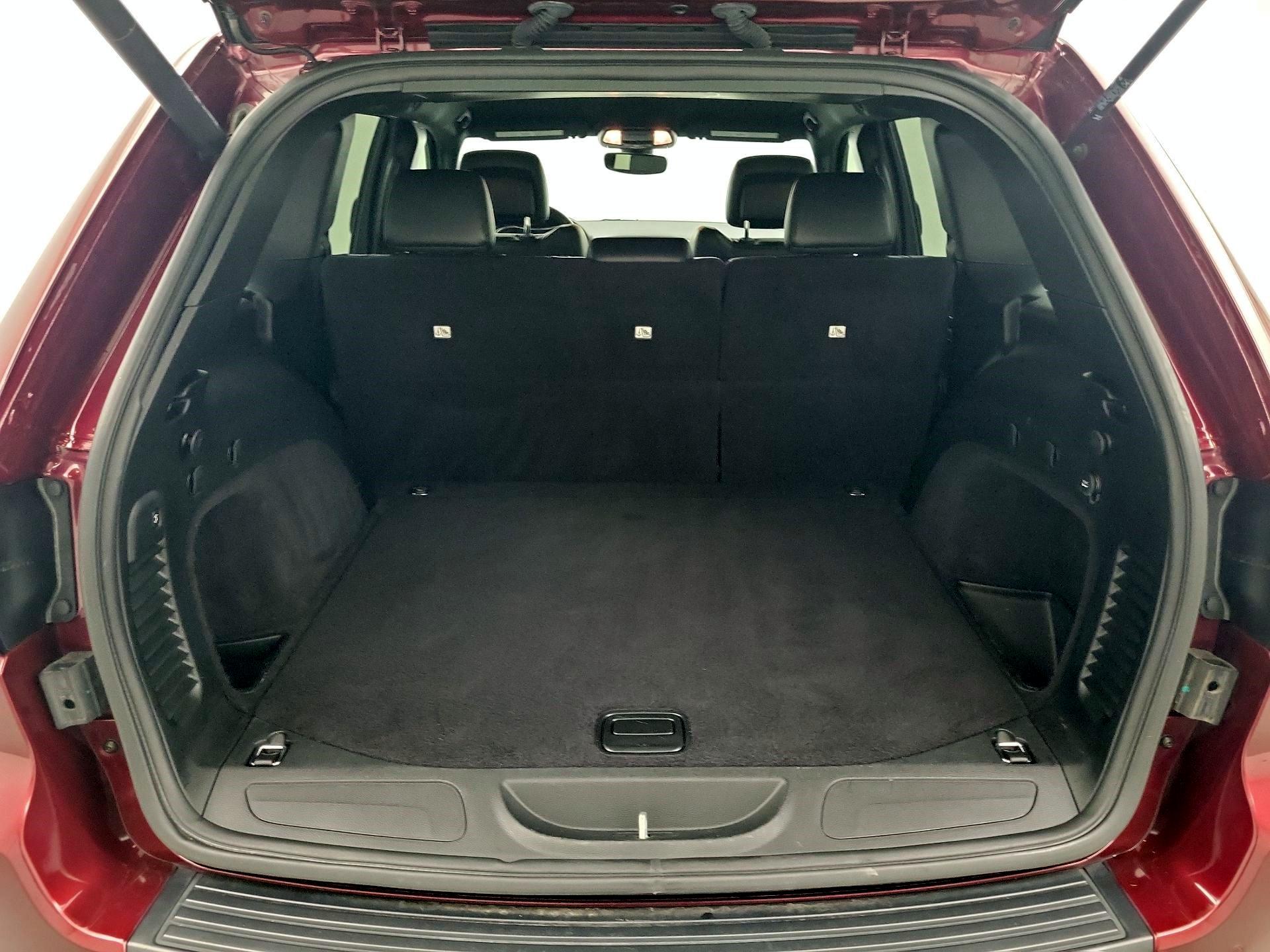 Thumbnail: 2020 Jeep Grand Cherokee - 19