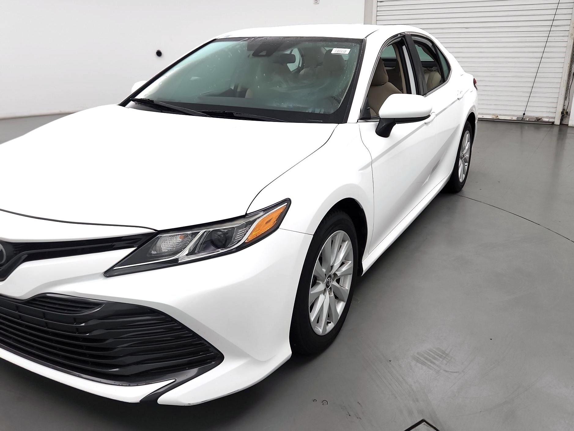 Thumbnail: 2020 Toyota Camry - 3
