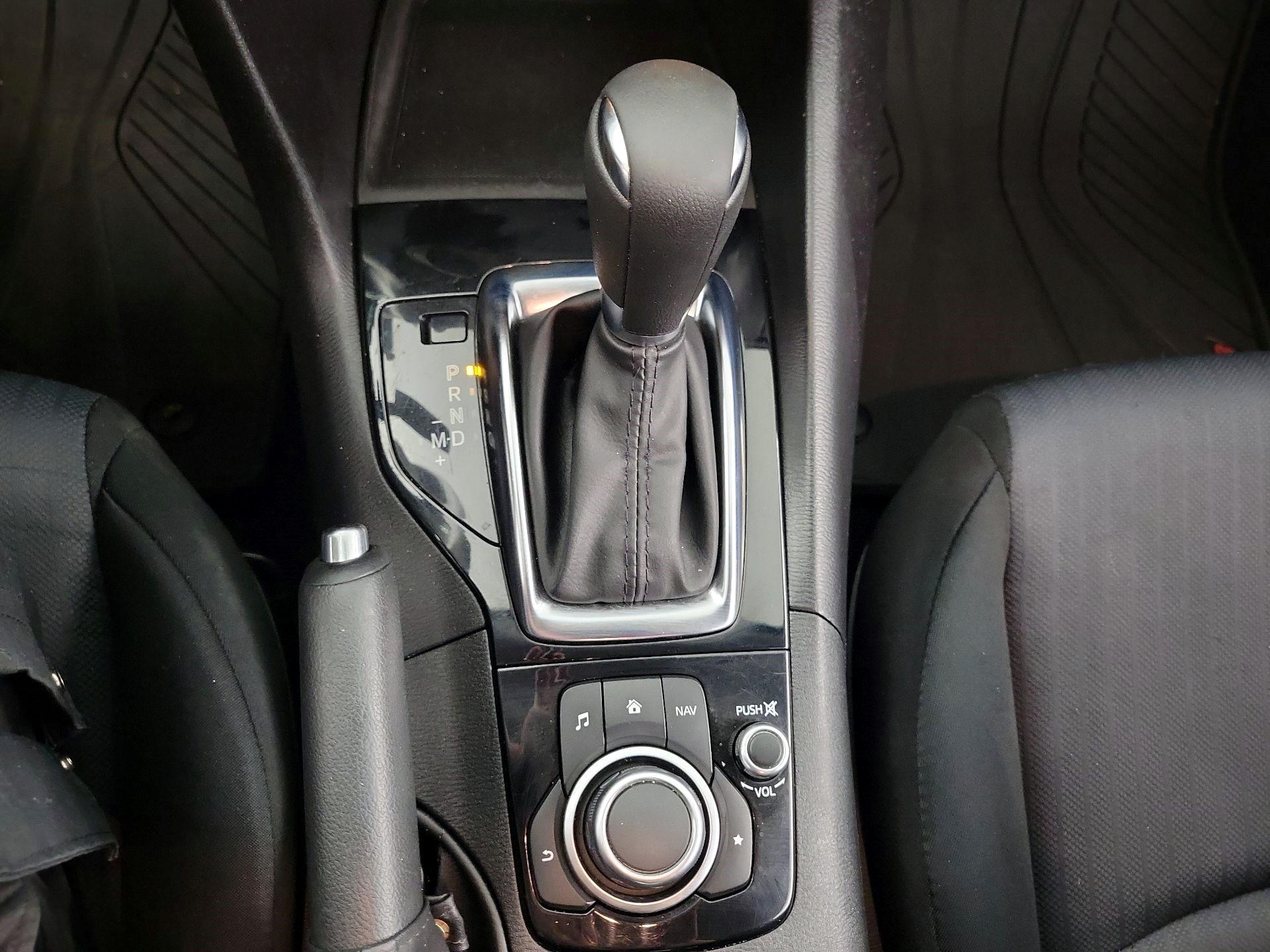Thumbnail: 2016 Mazda Mazda3 - 15