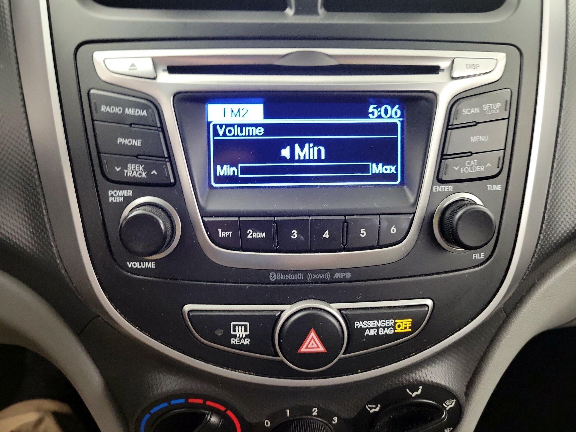 Thumbnail: 2016 Hyundai Accent - 12