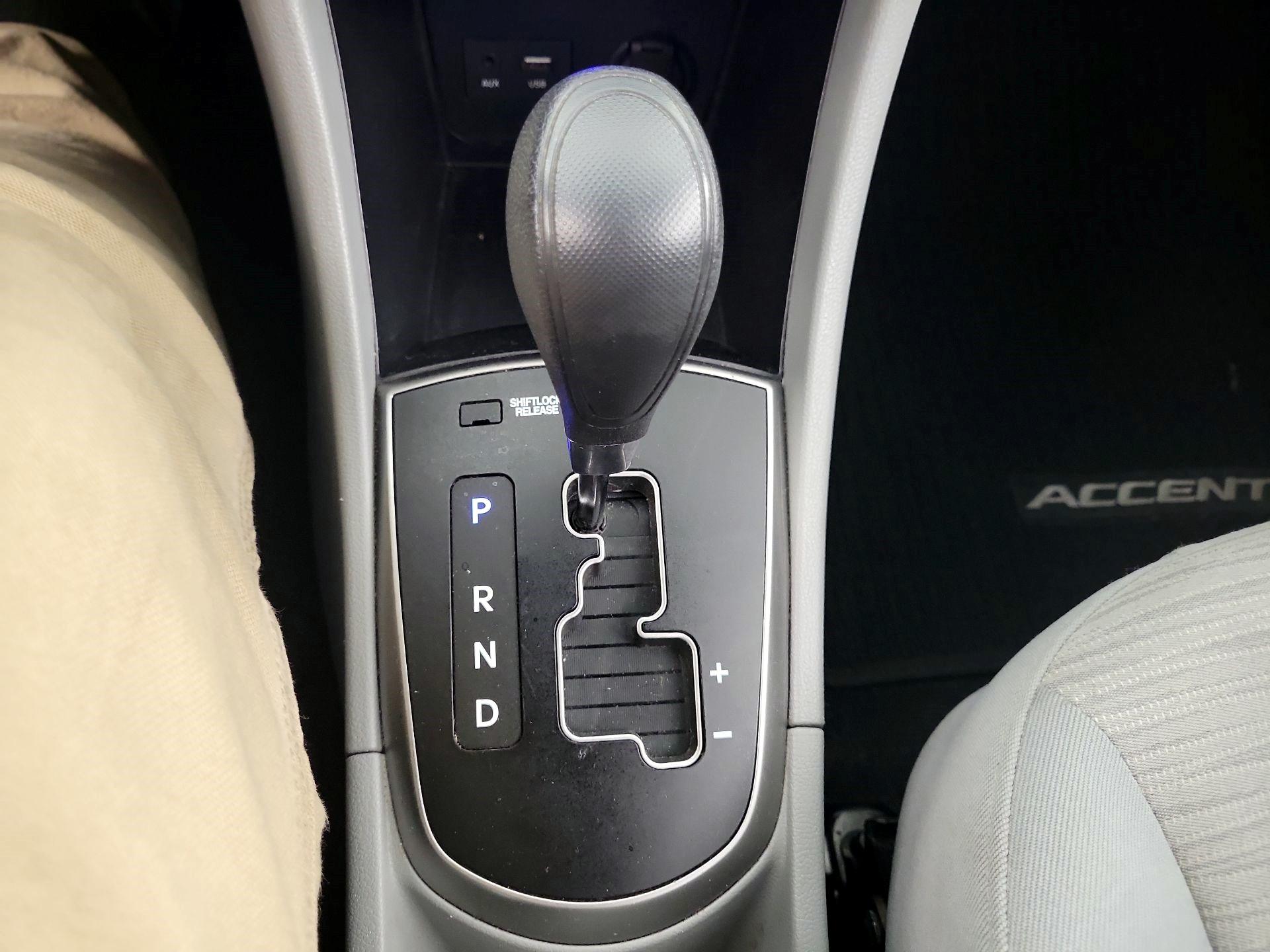 Thumbnail: 2016 Hyundai Accent - 14