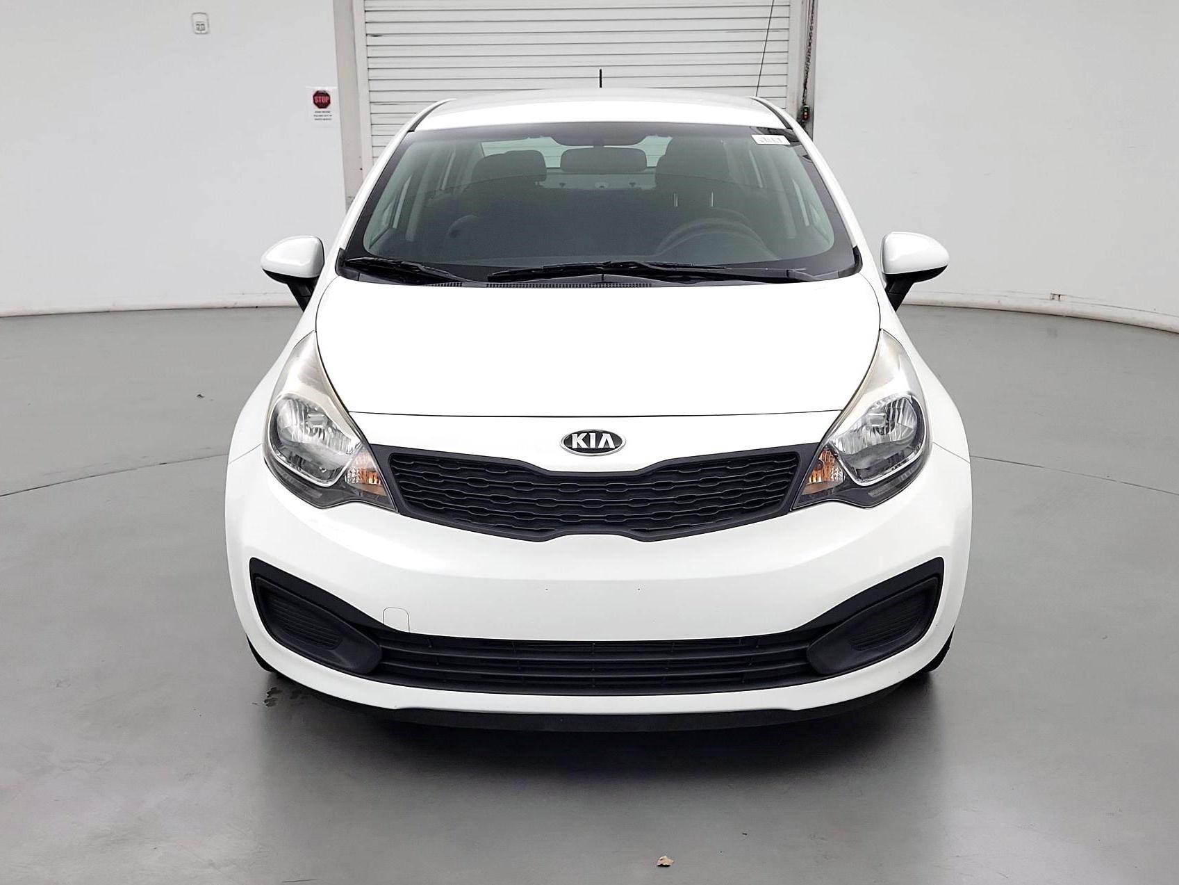 Thumbnail: 2015 Kia Rio - 2