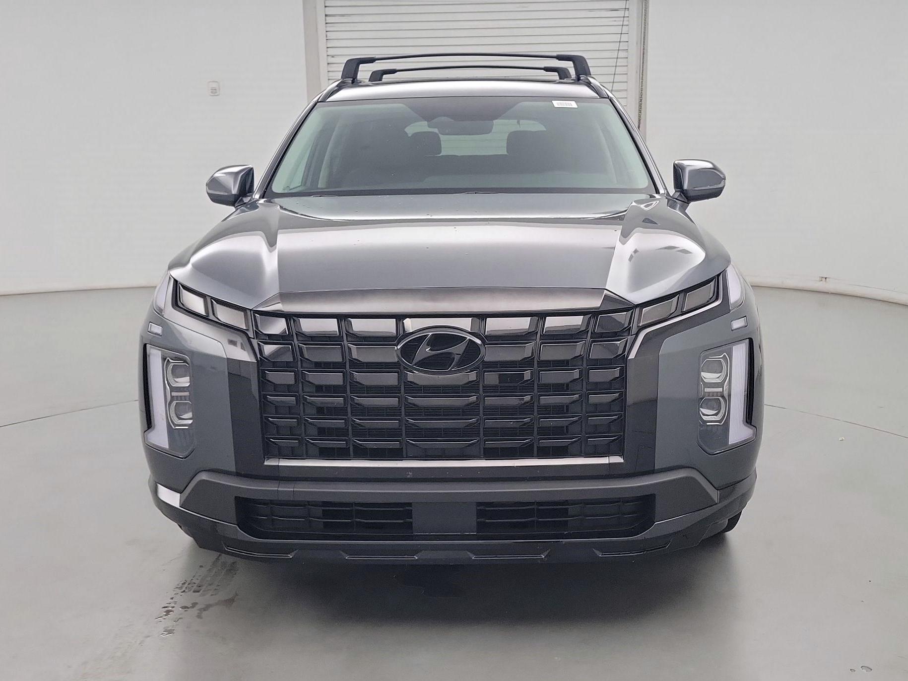 Thumbnail: 2023 Hyundai Palisade - 2