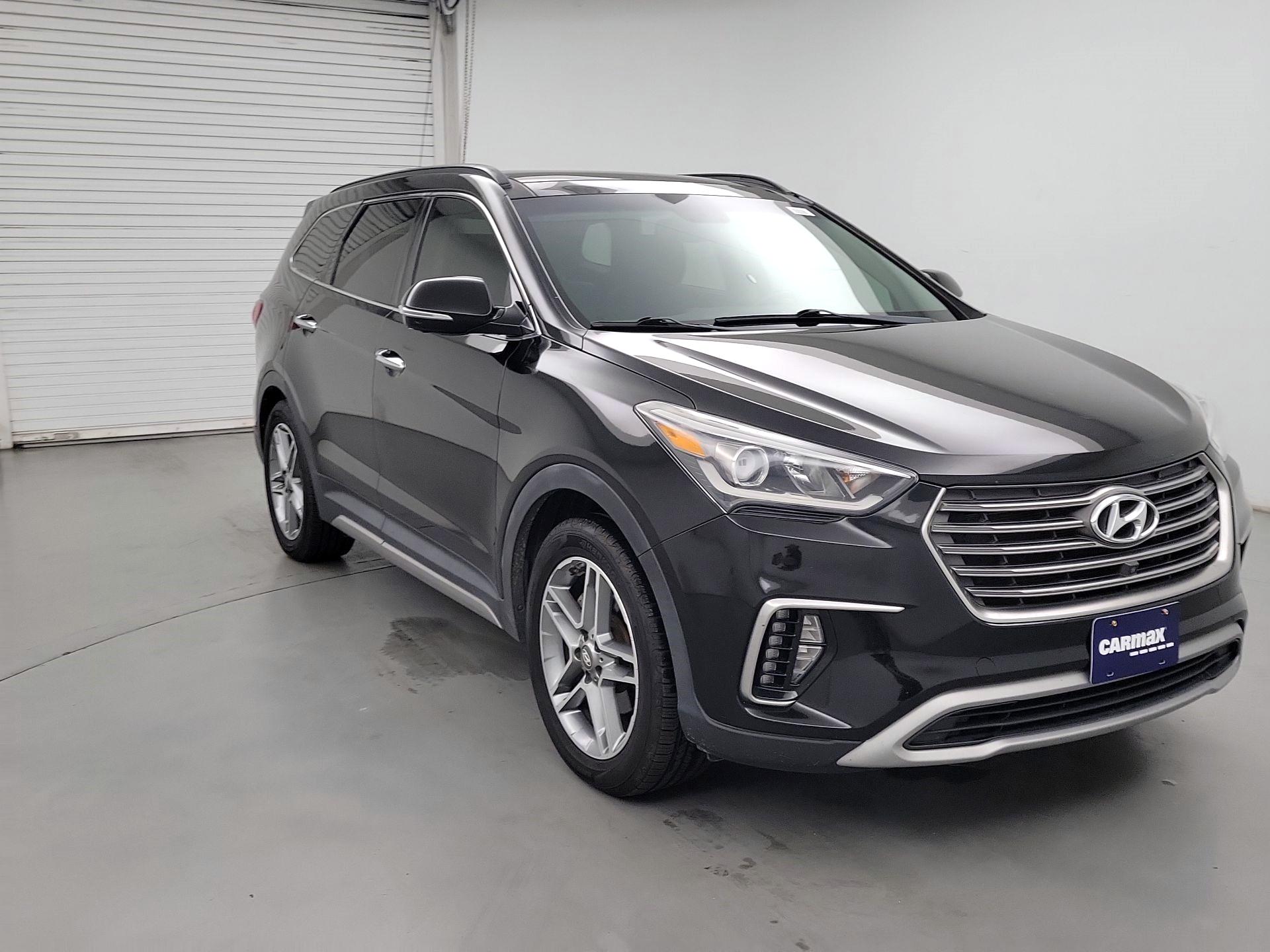 Thumbnail: 2019 Hyundai Santa Fe - 1