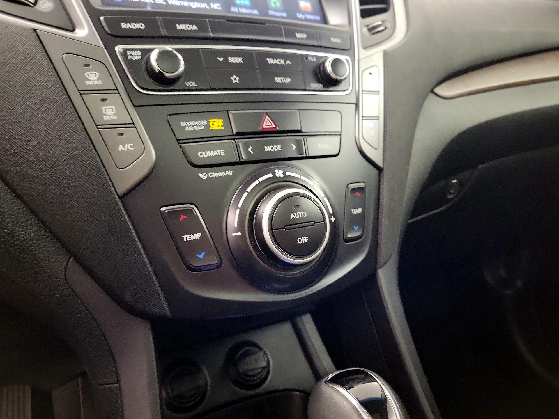 Thumbnail: 2019 Hyundai Santa Fe - 15