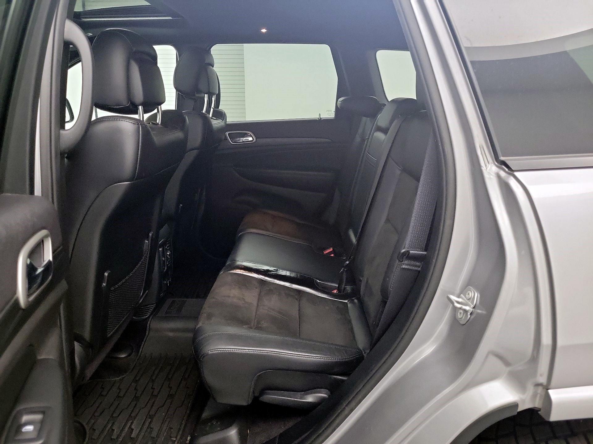 Thumbnail: 2019 Jeep Grand Cherokee - 19