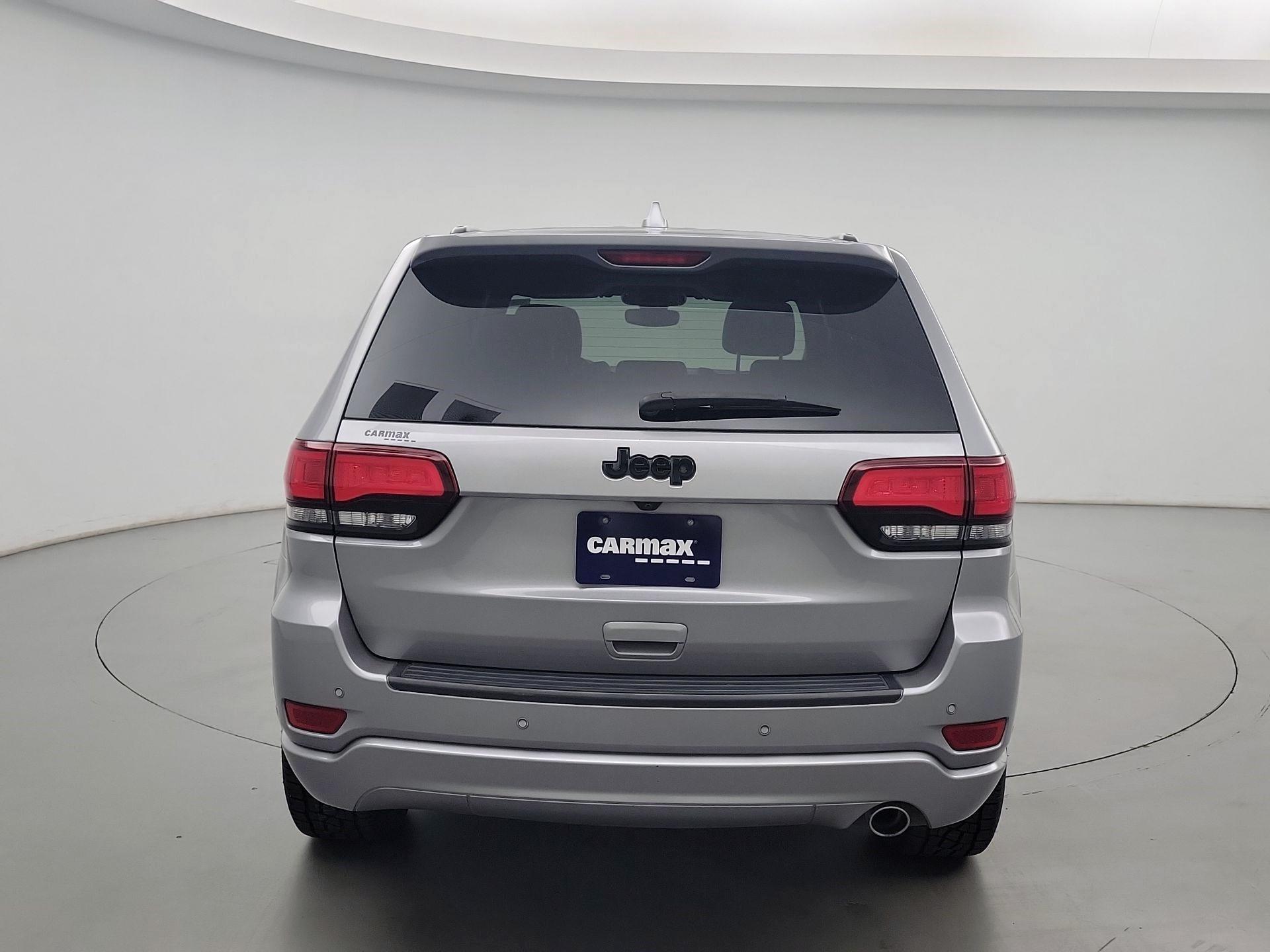 Thumbnail: 2019 Jeep Grand Cherokee - 6