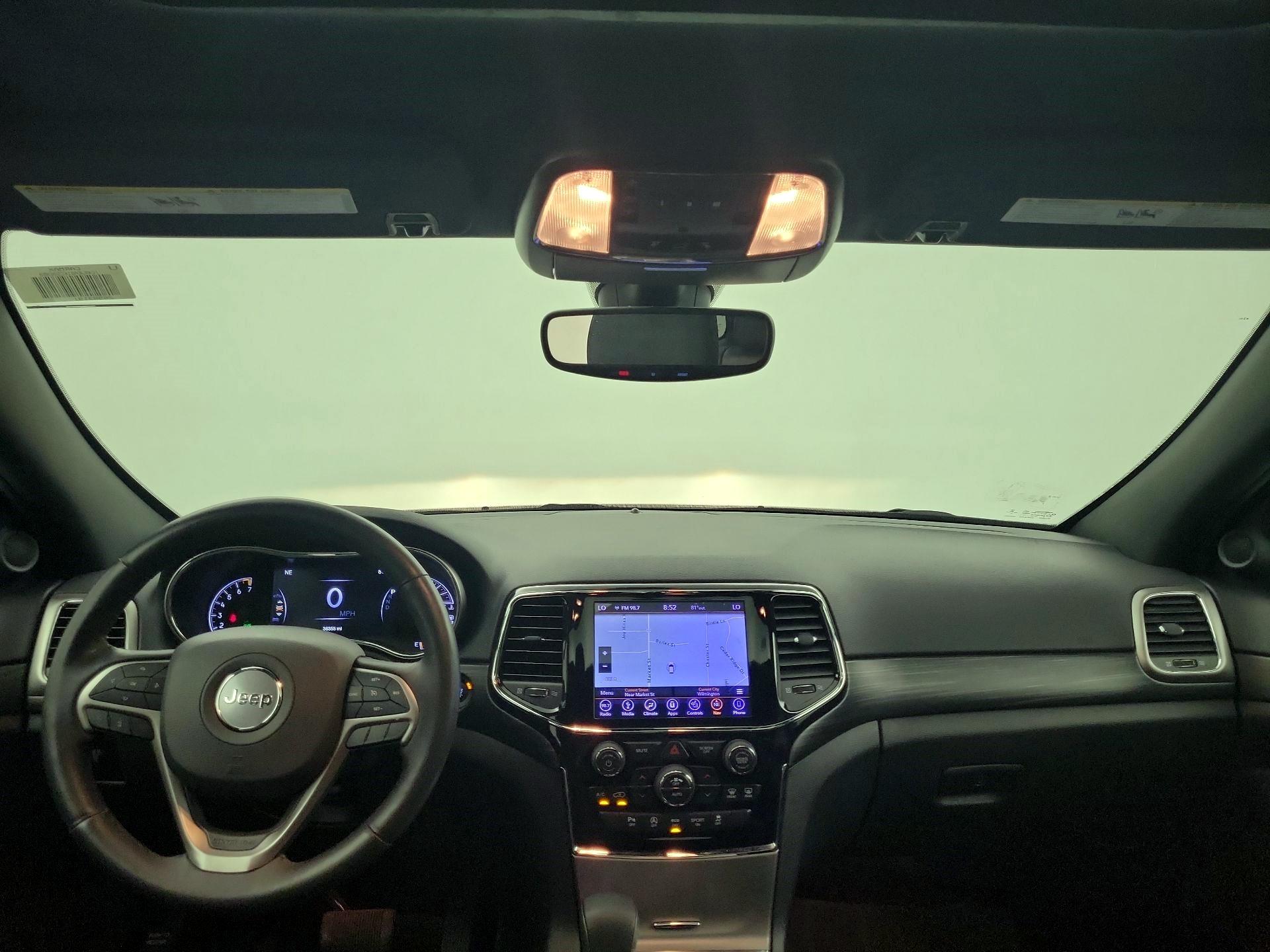 Thumbnail: 2019 Jeep Grand Cherokee - 8