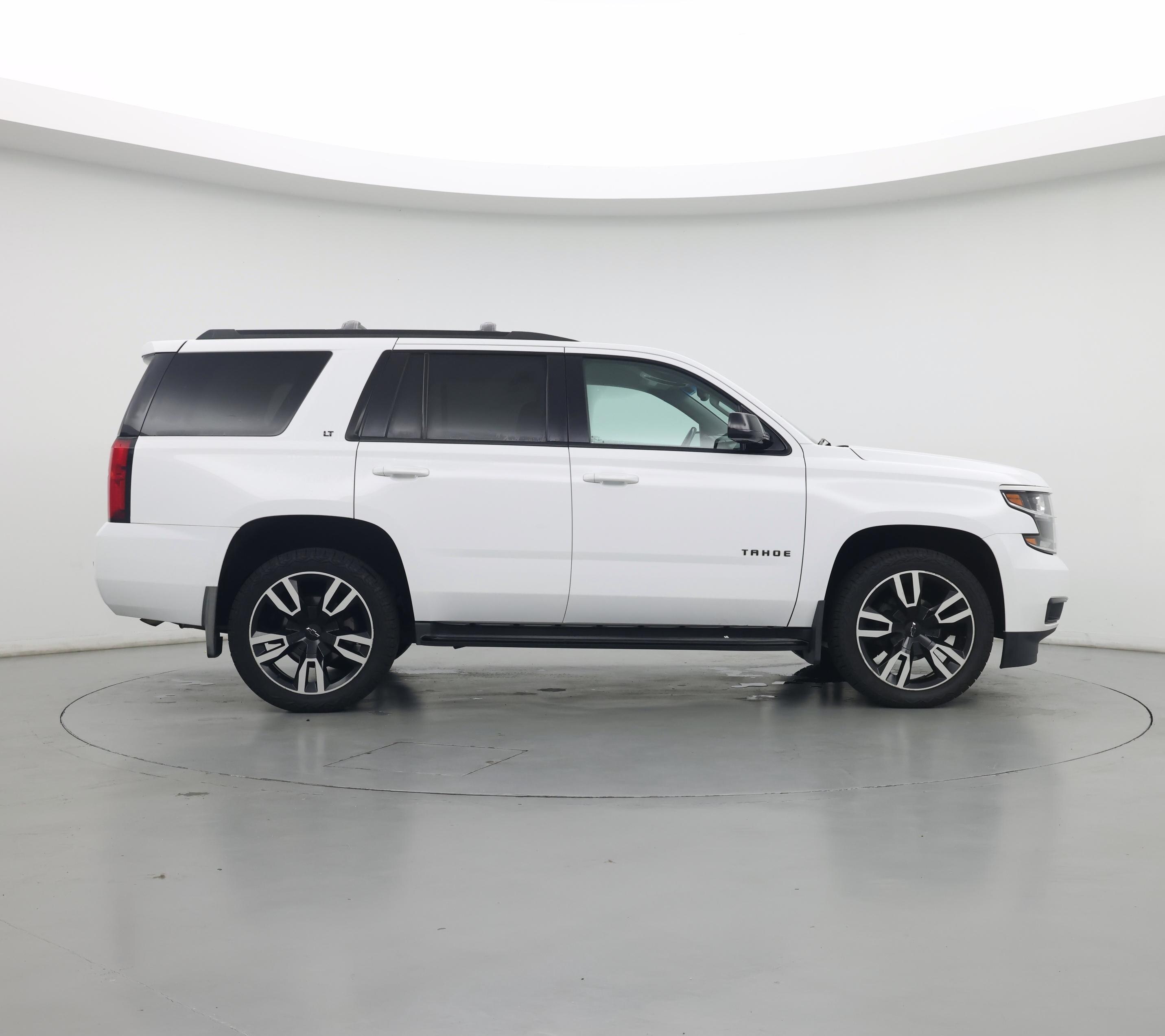 Thumbnail: 2018 Chevrolet Tahoe - 7