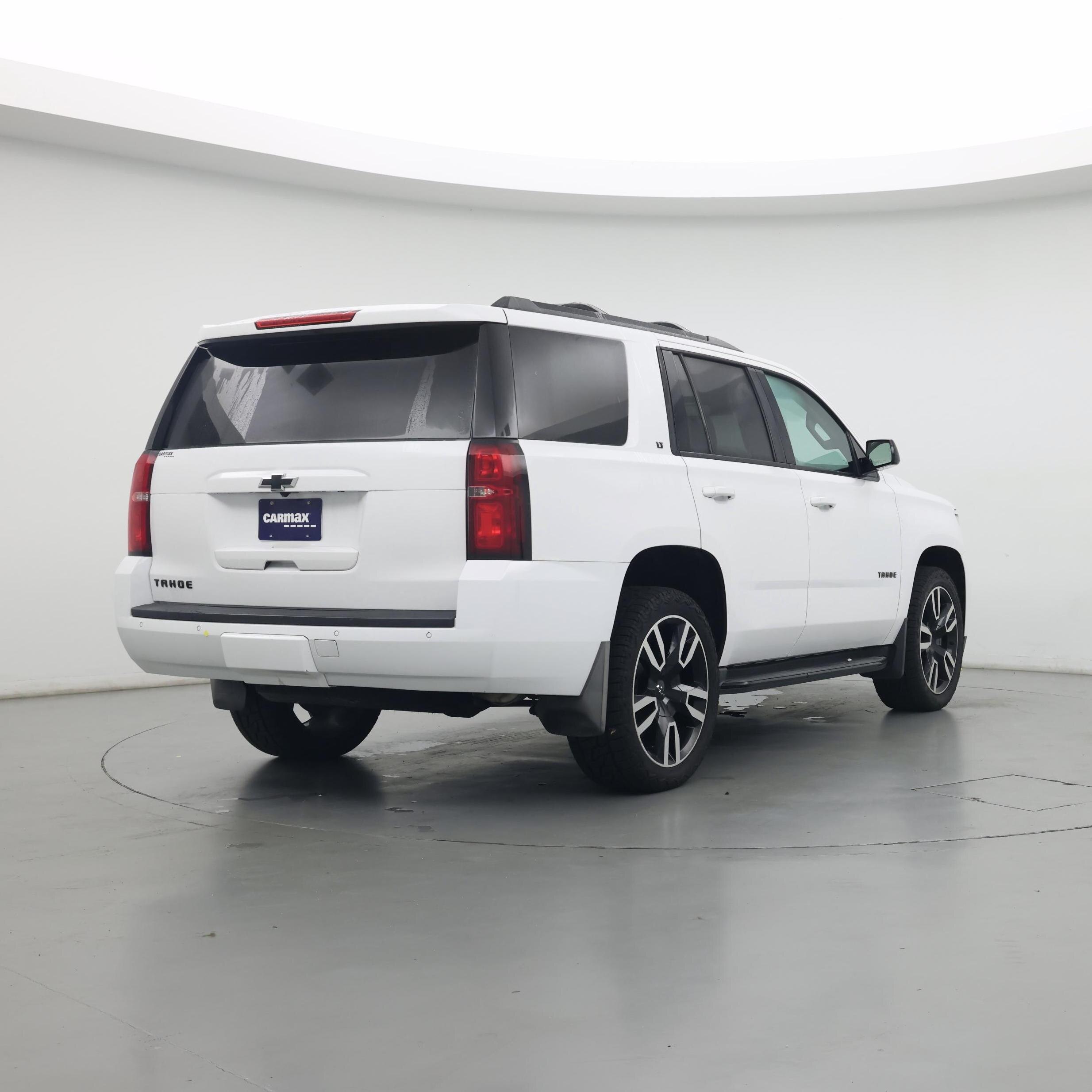 Thumbnail: 2018 Chevrolet Tahoe - 8