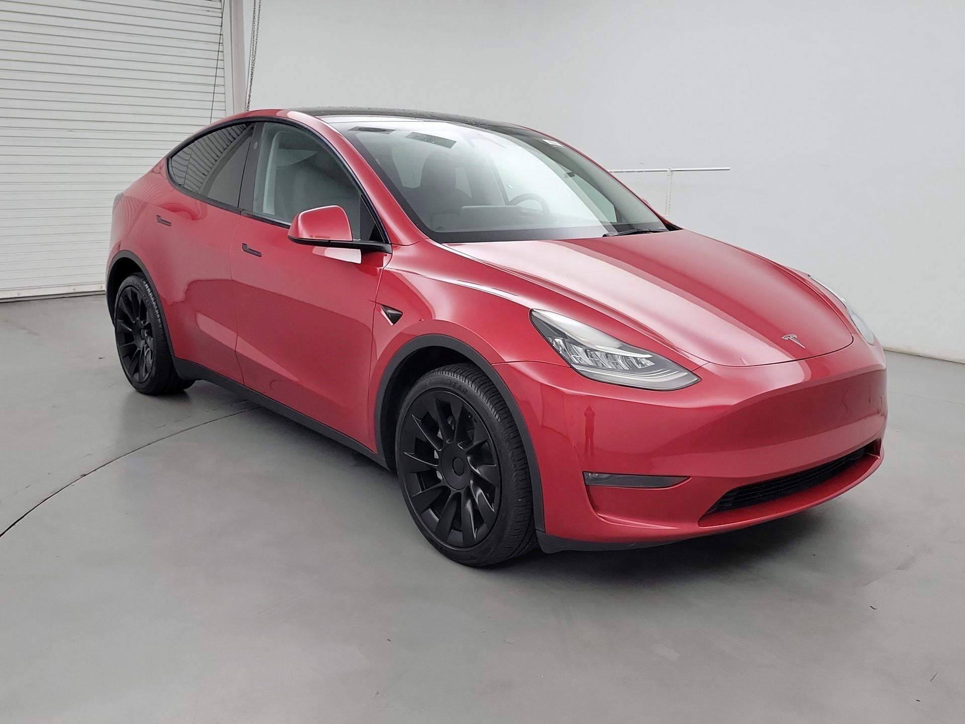 Thumbnail: 2023 Tesla Model Y - 1