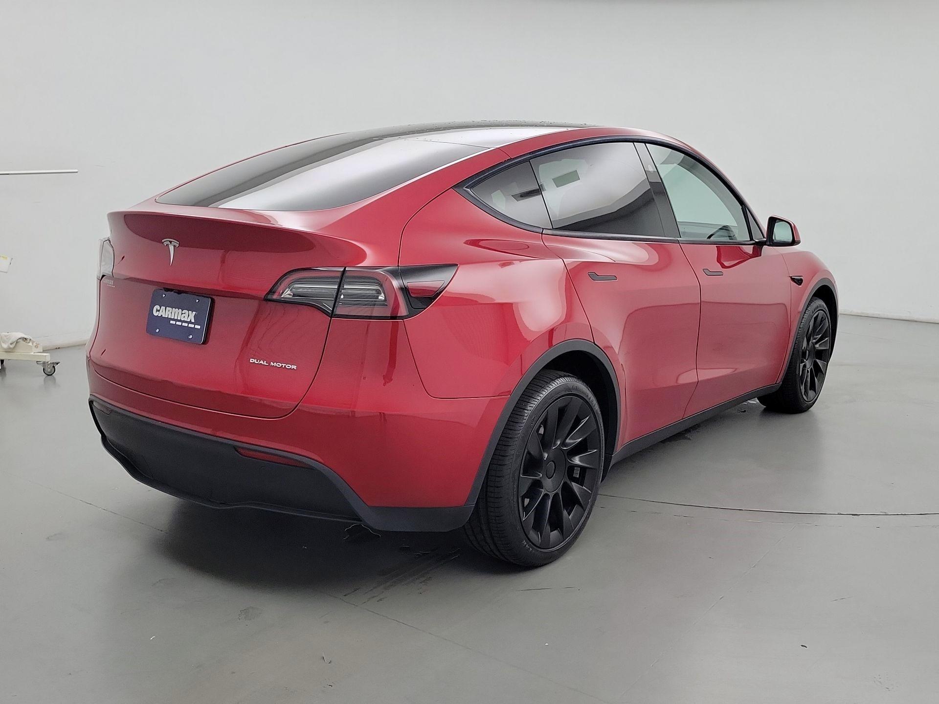 Thumbnail: 2023 Tesla Model Y - 5