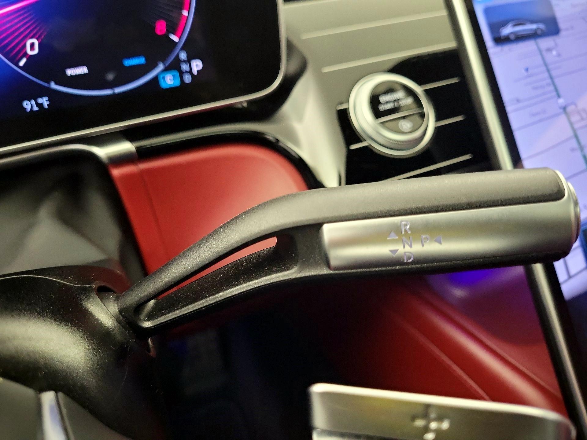Thumbnail: 2022 Mercedes-Benz S-Class - 16