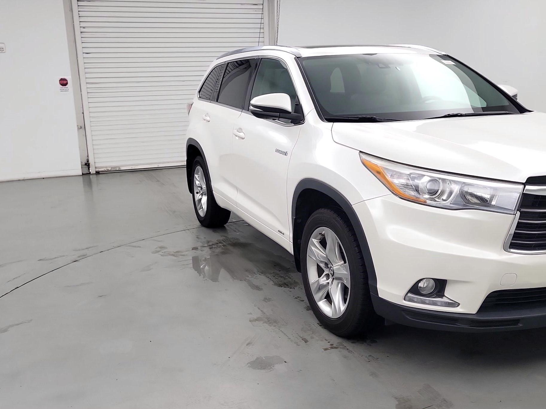 Thumbnail: 2016 Toyota Highlander - 1