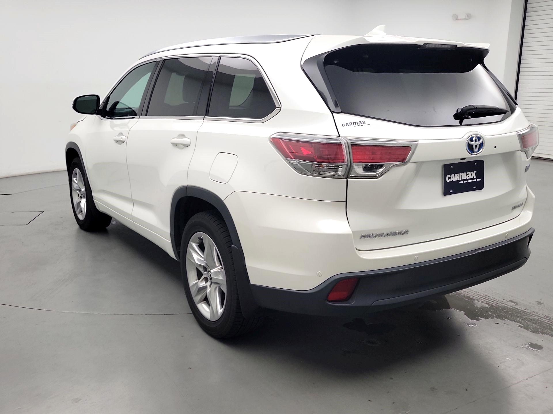 Thumbnail: 2016 Toyota Highlander - 7