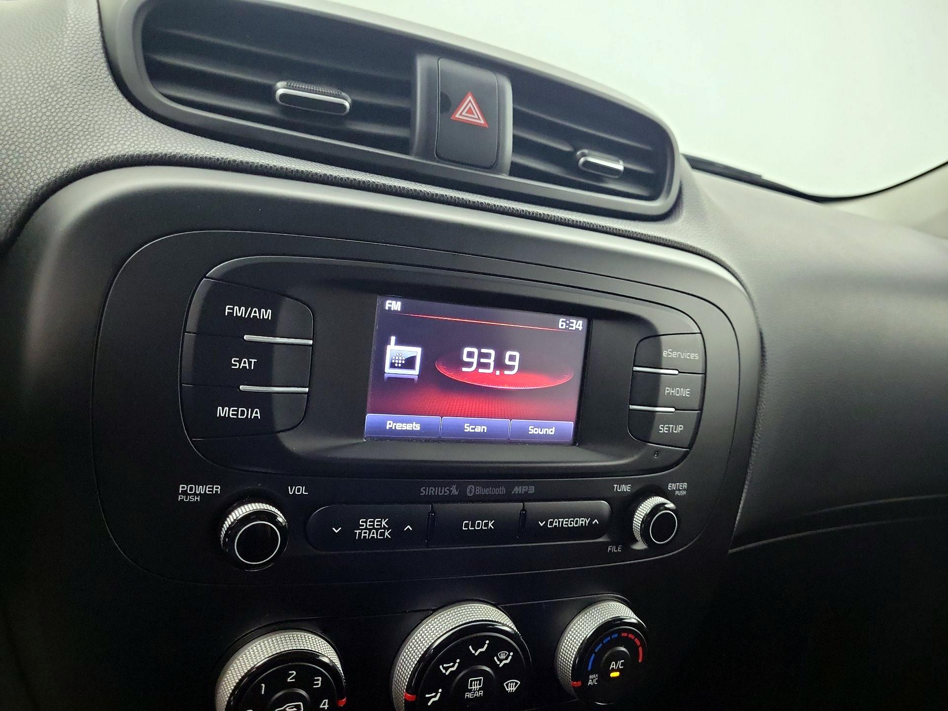 Thumbnail: 2014 Kia Soul - 15