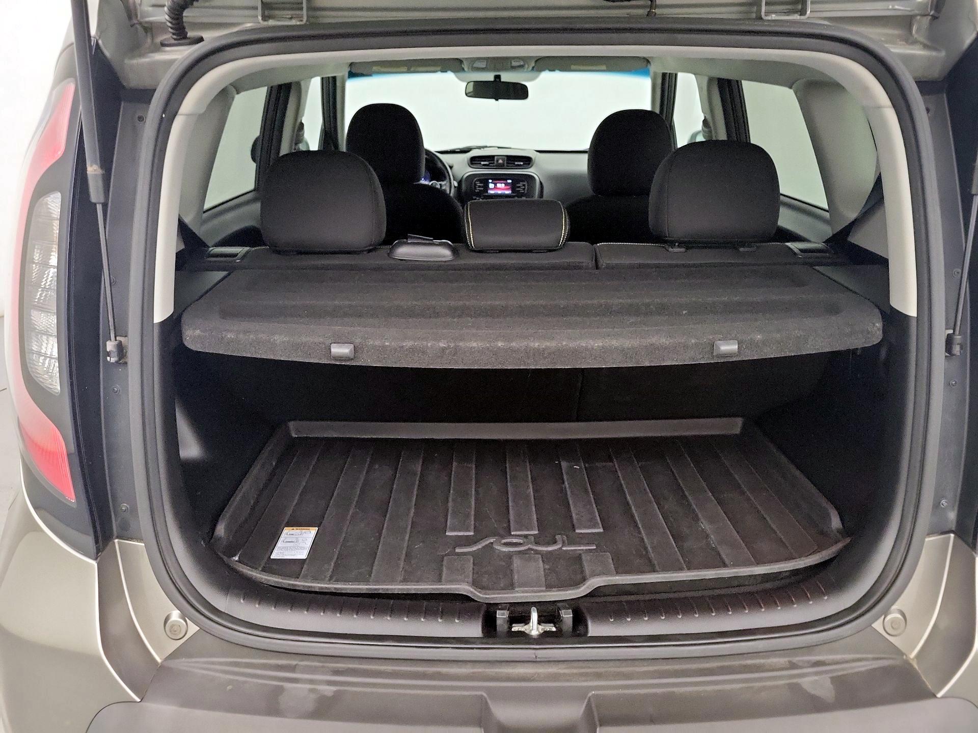 Thumbnail: 2014 Kia Soul - 20