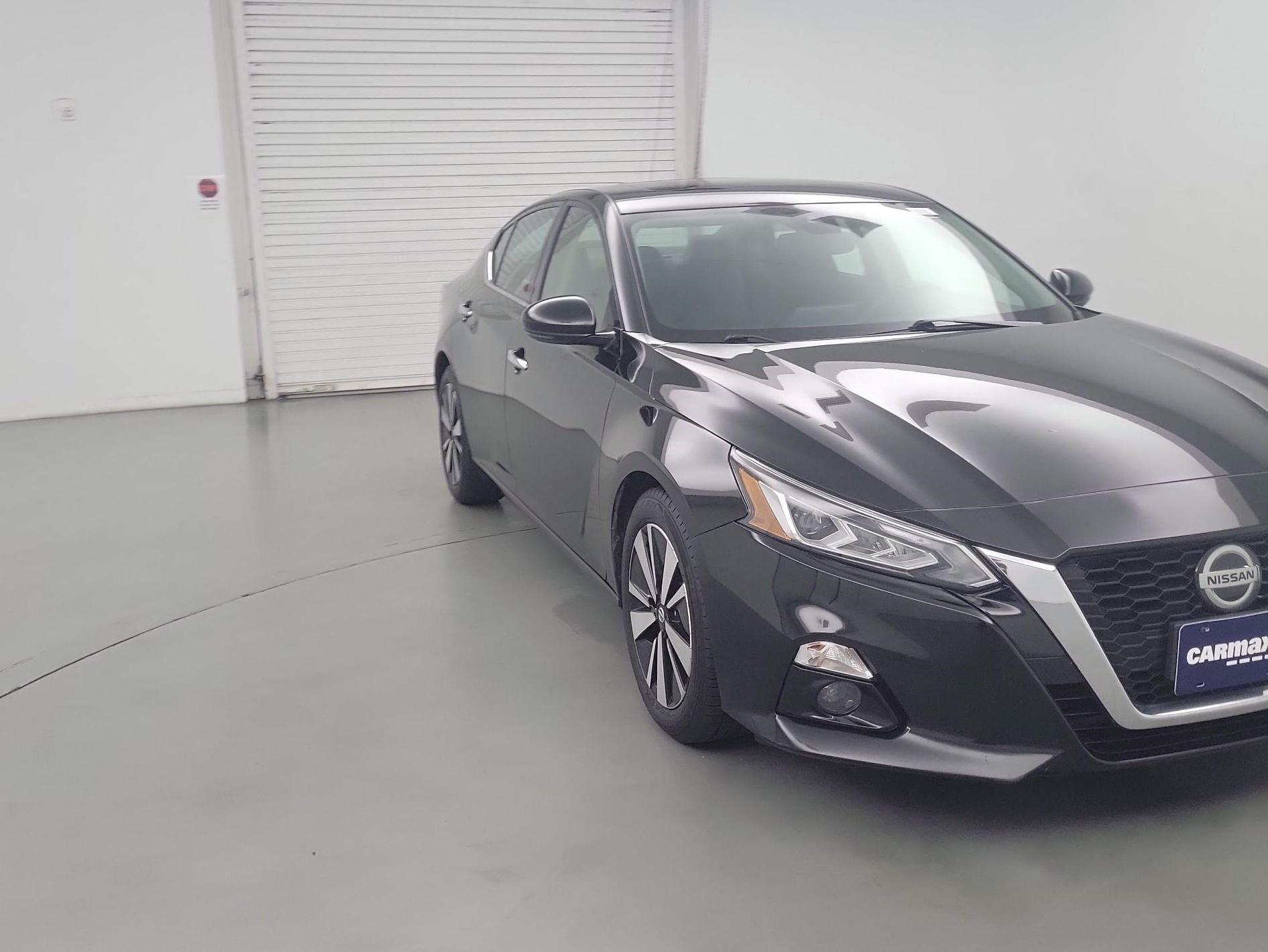 Thumbnail: 2019 Nissan Altima - 1