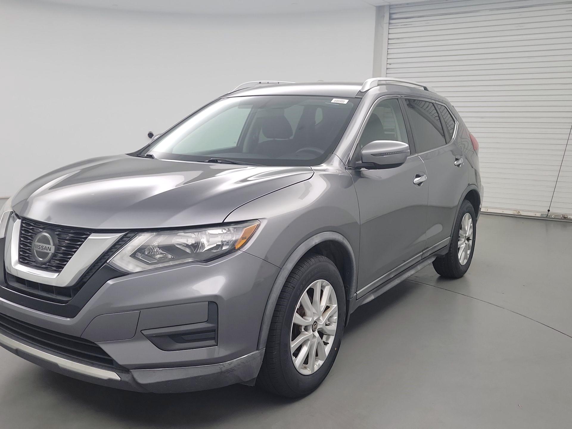 Thumbnail: 2018 Nissan Rogue - 3