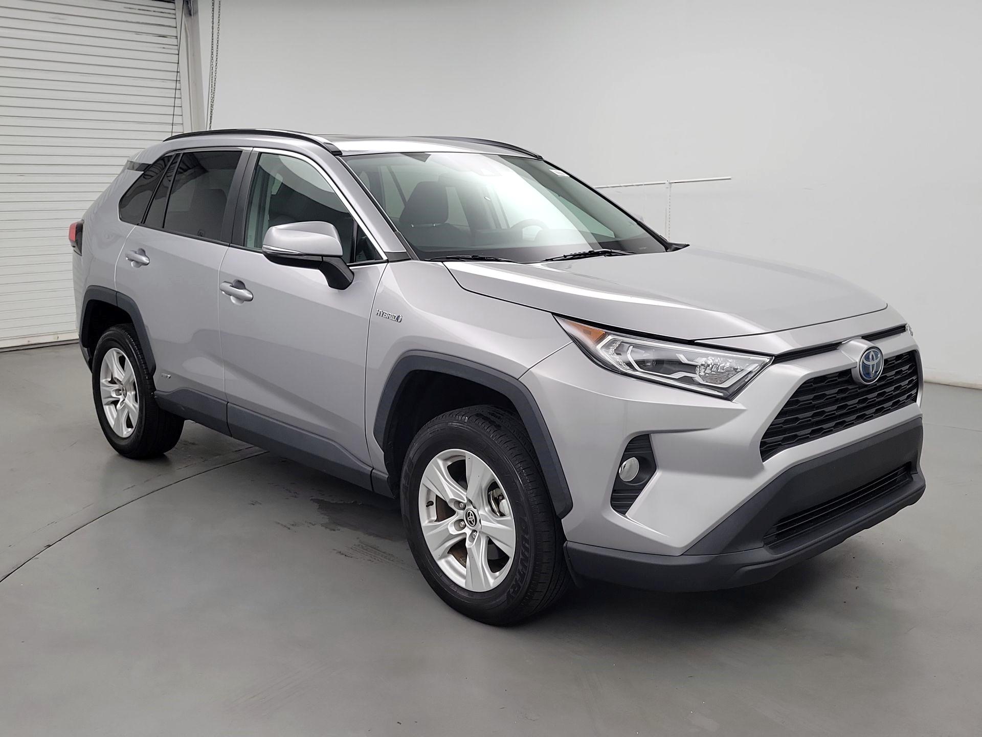 Thumbnail: 2021 Toyota RAV4 - 1