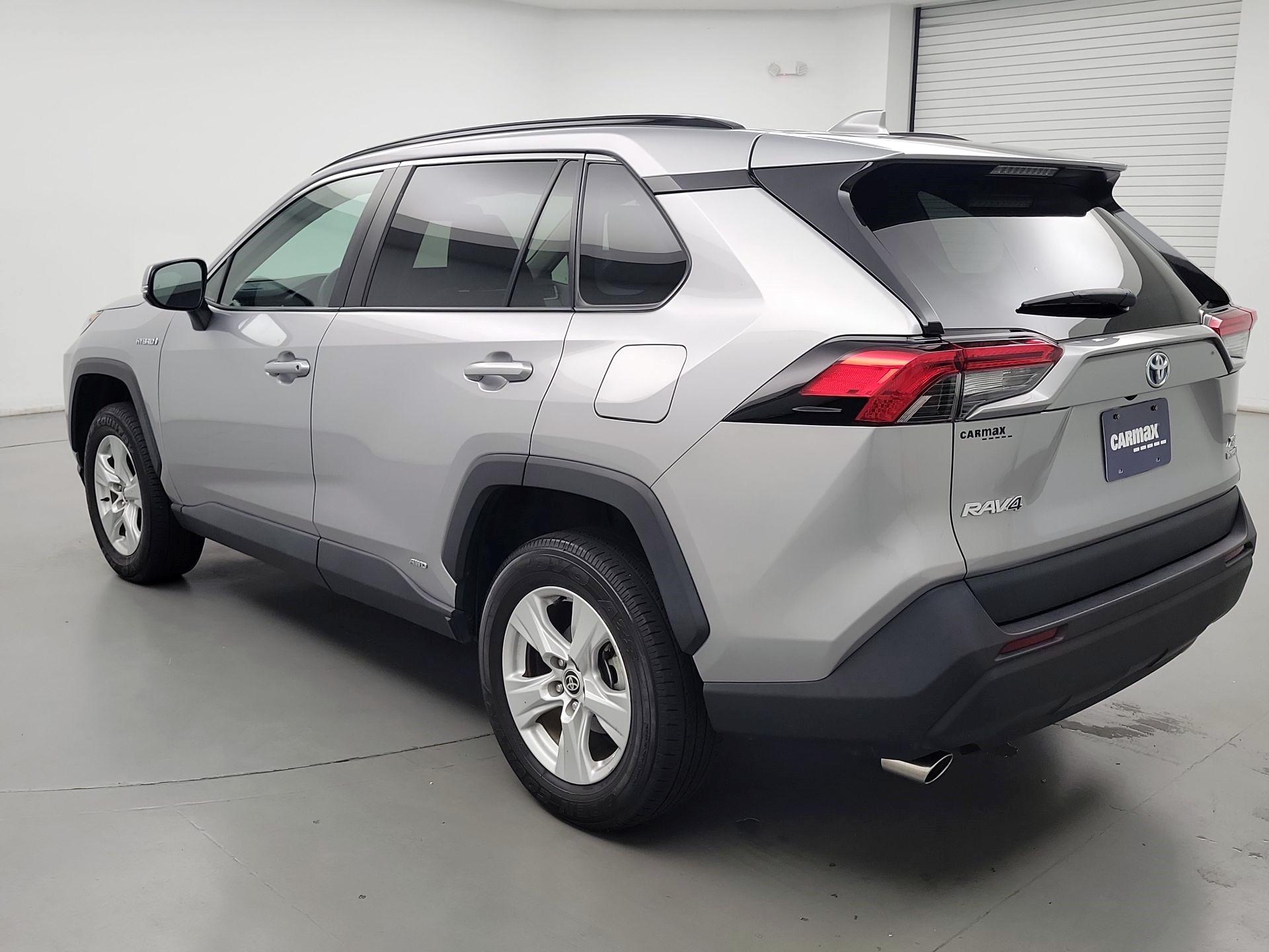 Thumbnail: 2021 Toyota RAV4 - 7