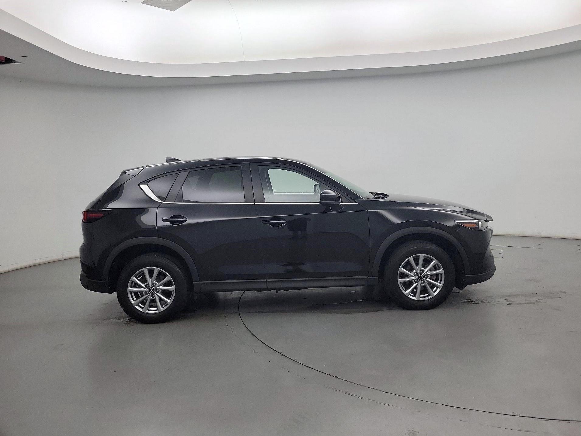 Thumbnail: 2022 Mazda CX-5 - 4