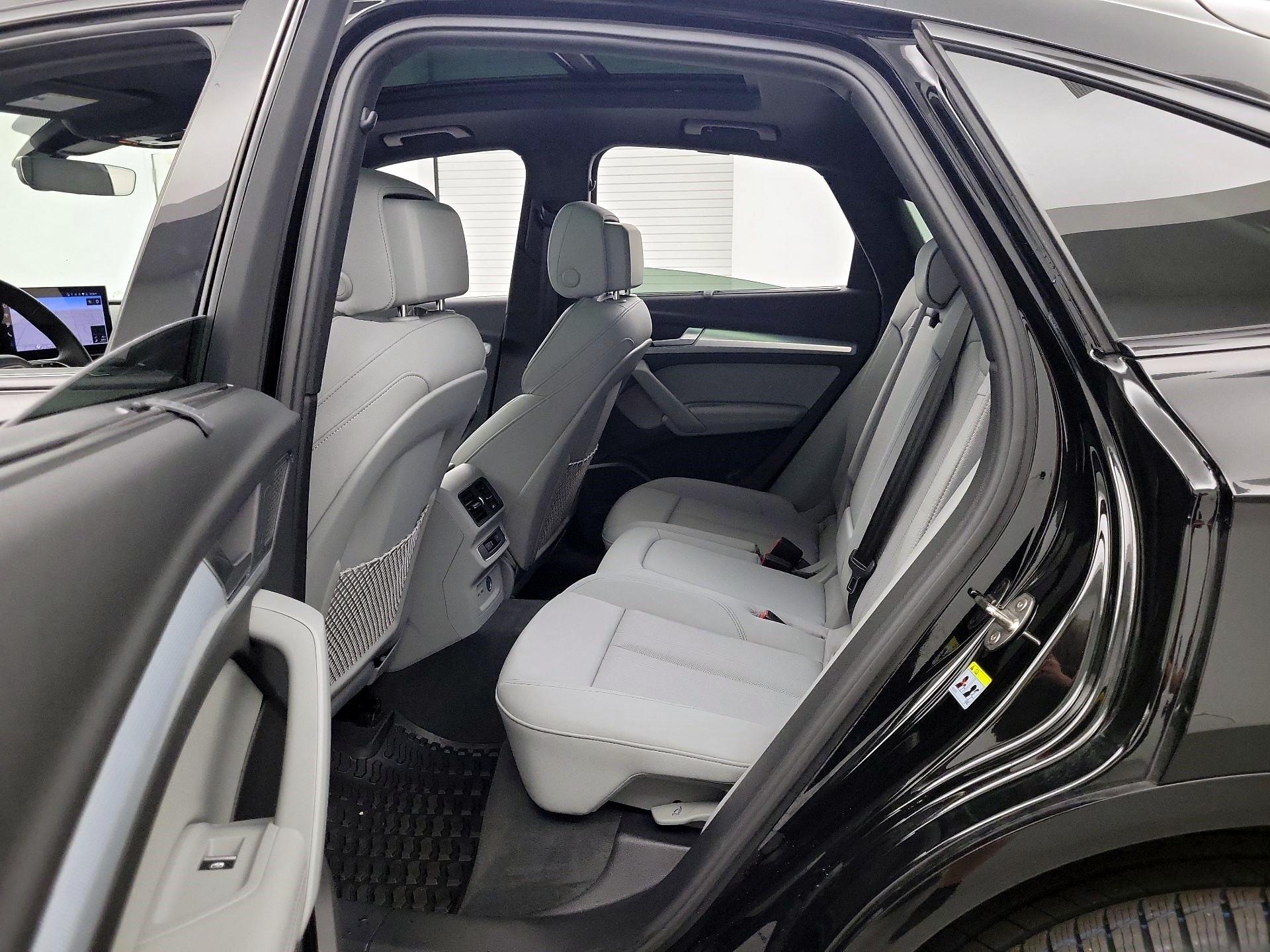 Thumbnail: 2024 Audi Q5 - 19