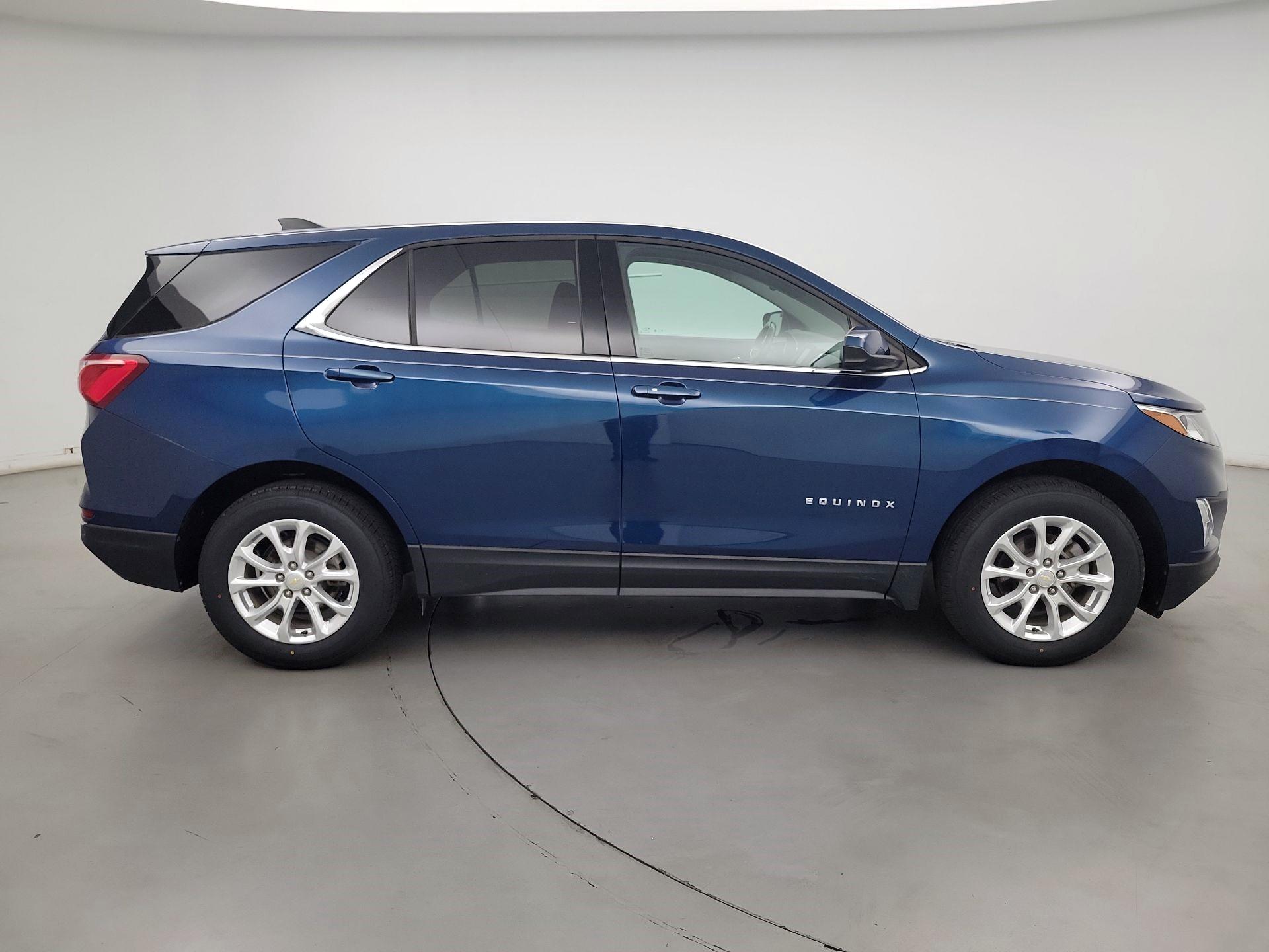 Thumbnail: 2020 Chevrolet Equinox - 4