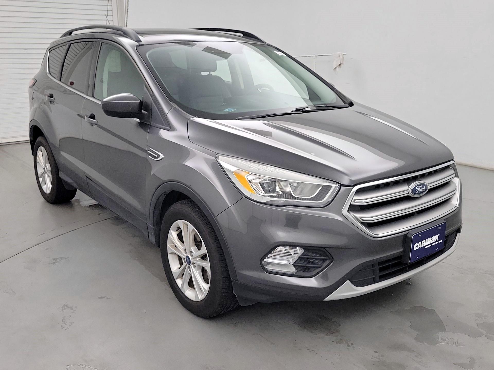 Thumbnail: 2017 Ford Escape - 1