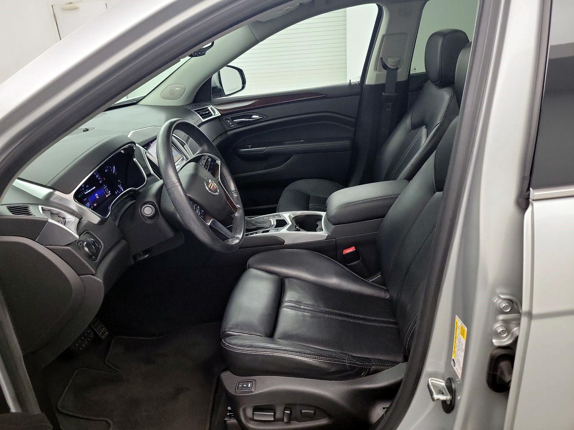 Thumbnail: 2016 Cadillac SRX - 9