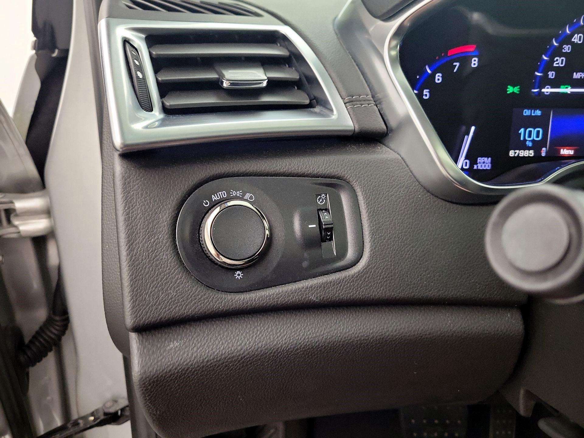 Thumbnail: 2016 Cadillac SRX - 11