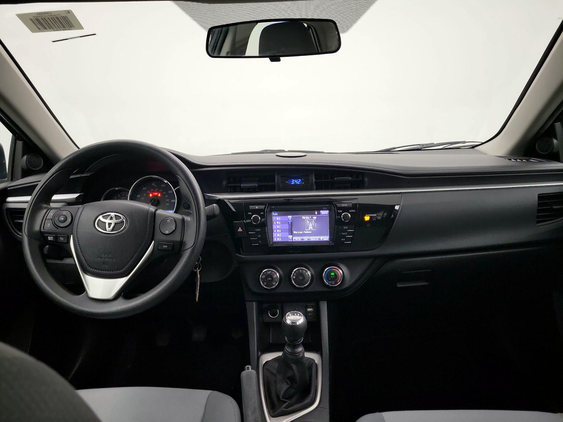Thumbnail: 2016 Toyota Corolla - 9