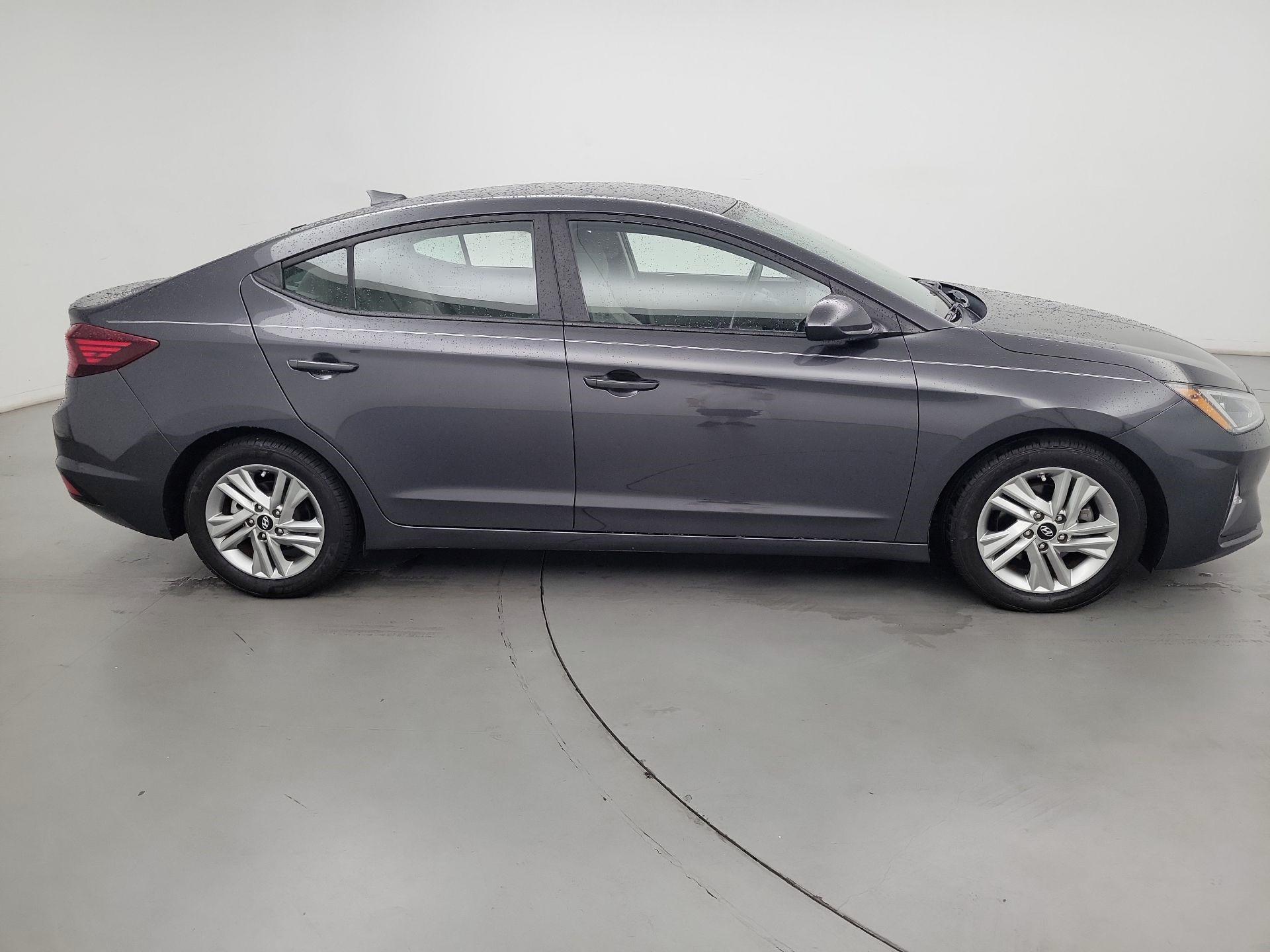 Thumbnail: 2020 Hyundai Elantra - 4