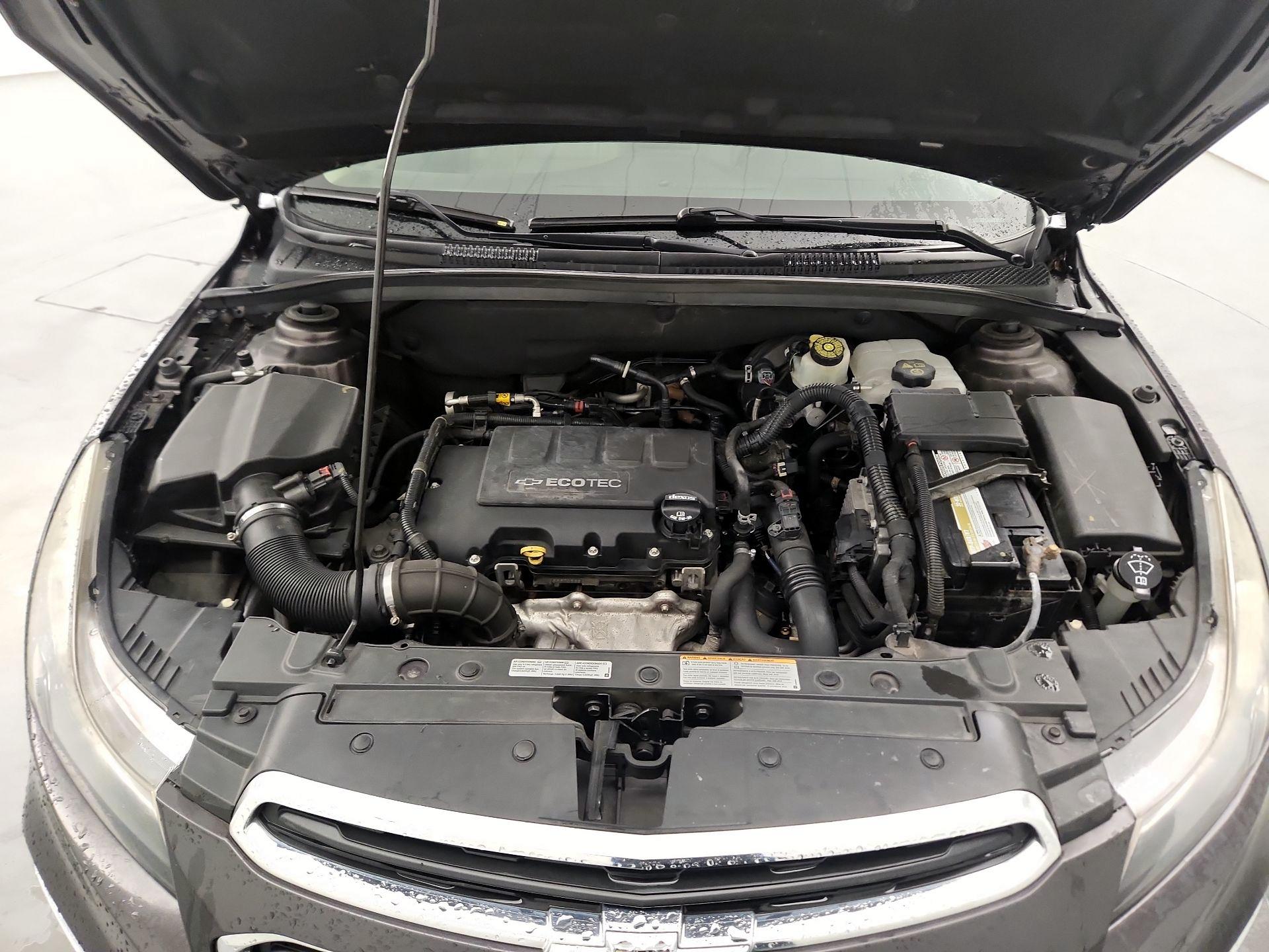 Thumbnail: 2016 Chevrolet Cruze - 19