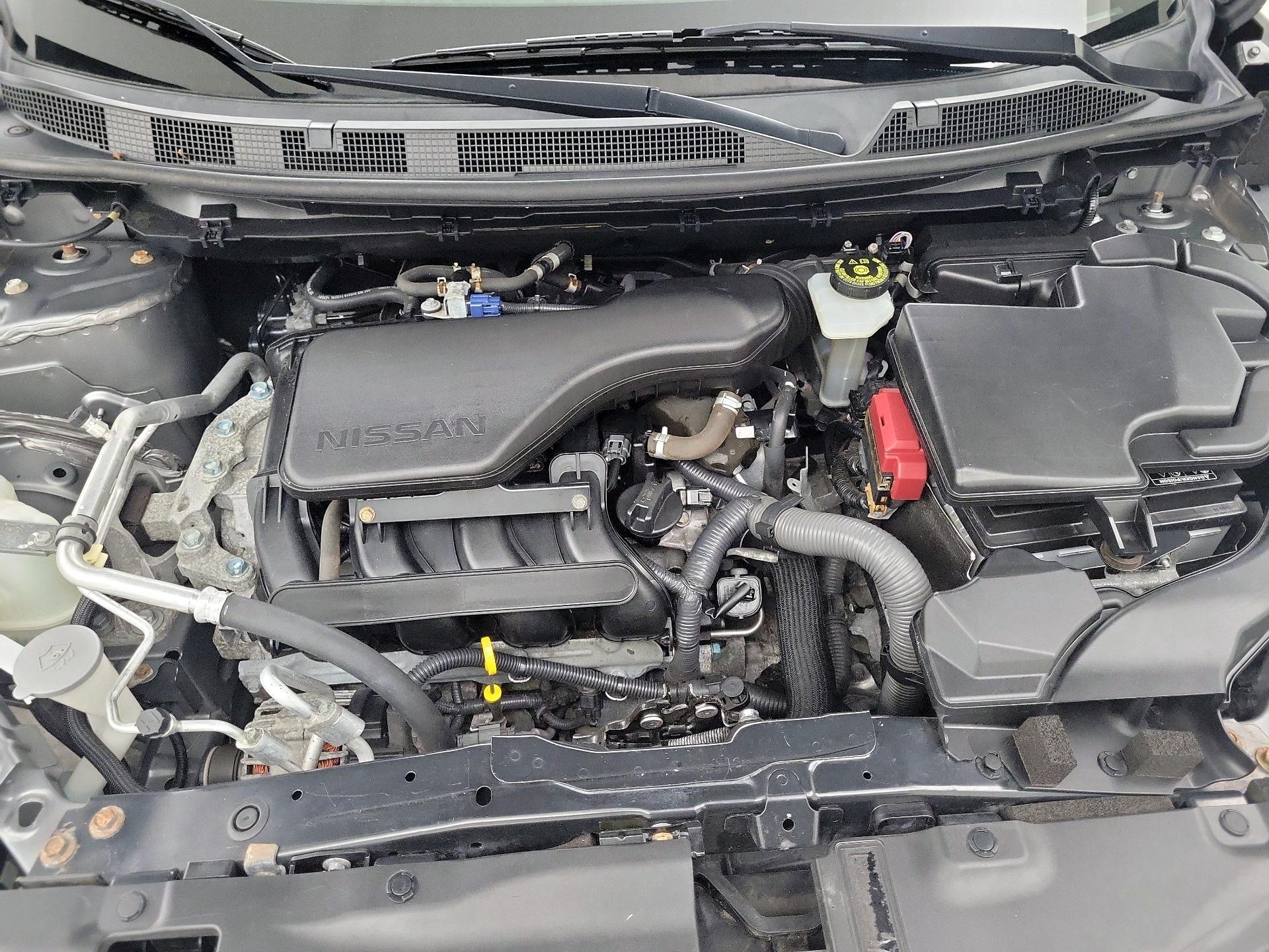 Thumbnail: 2018 Nissan Rogue Sport - 19
