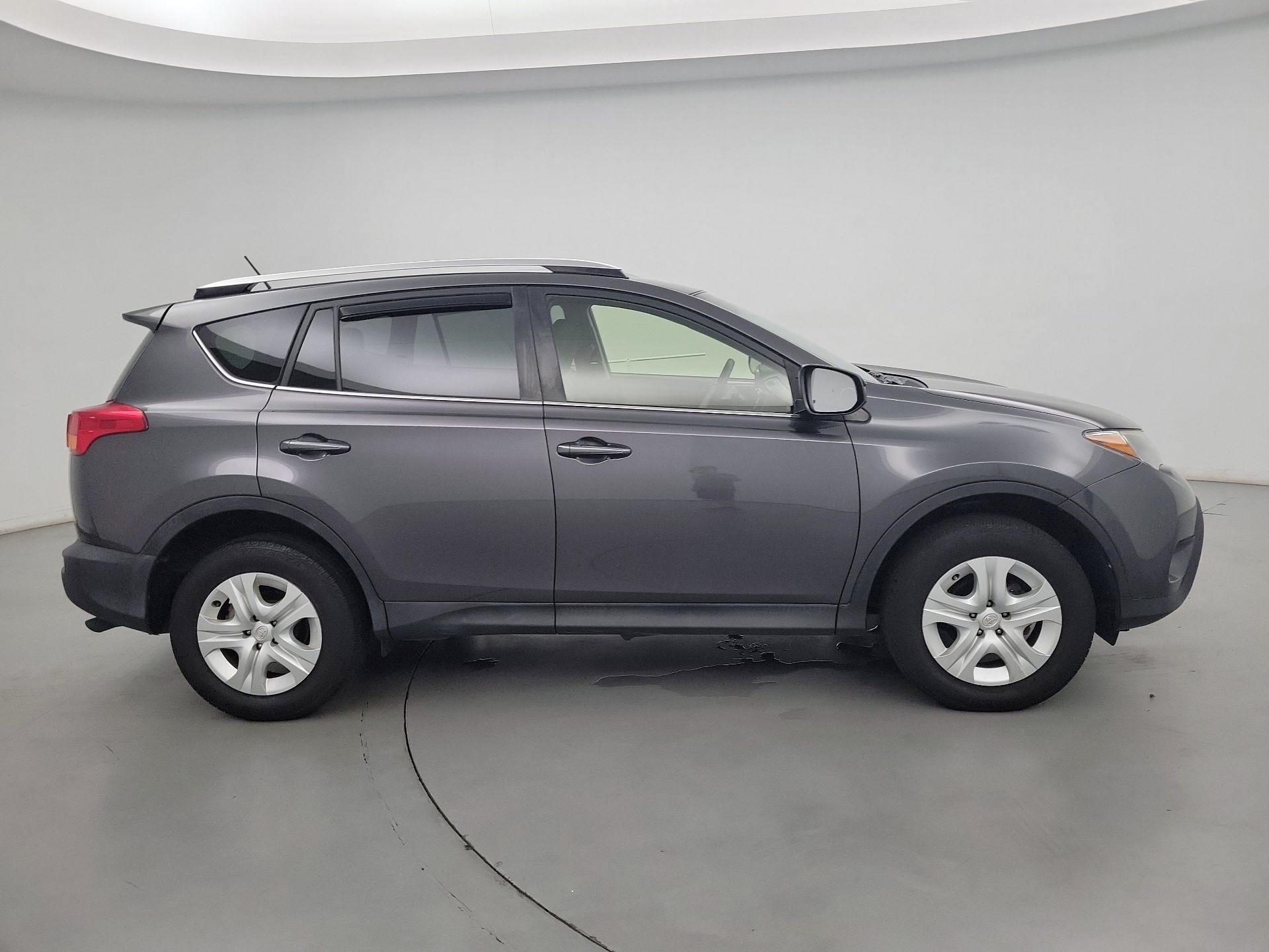 Thumbnail: 2014 Toyota RAV4 - 4