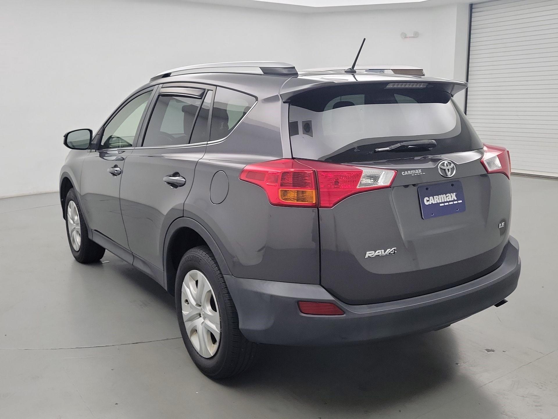 Thumbnail: 2014 Toyota RAV4 - 7