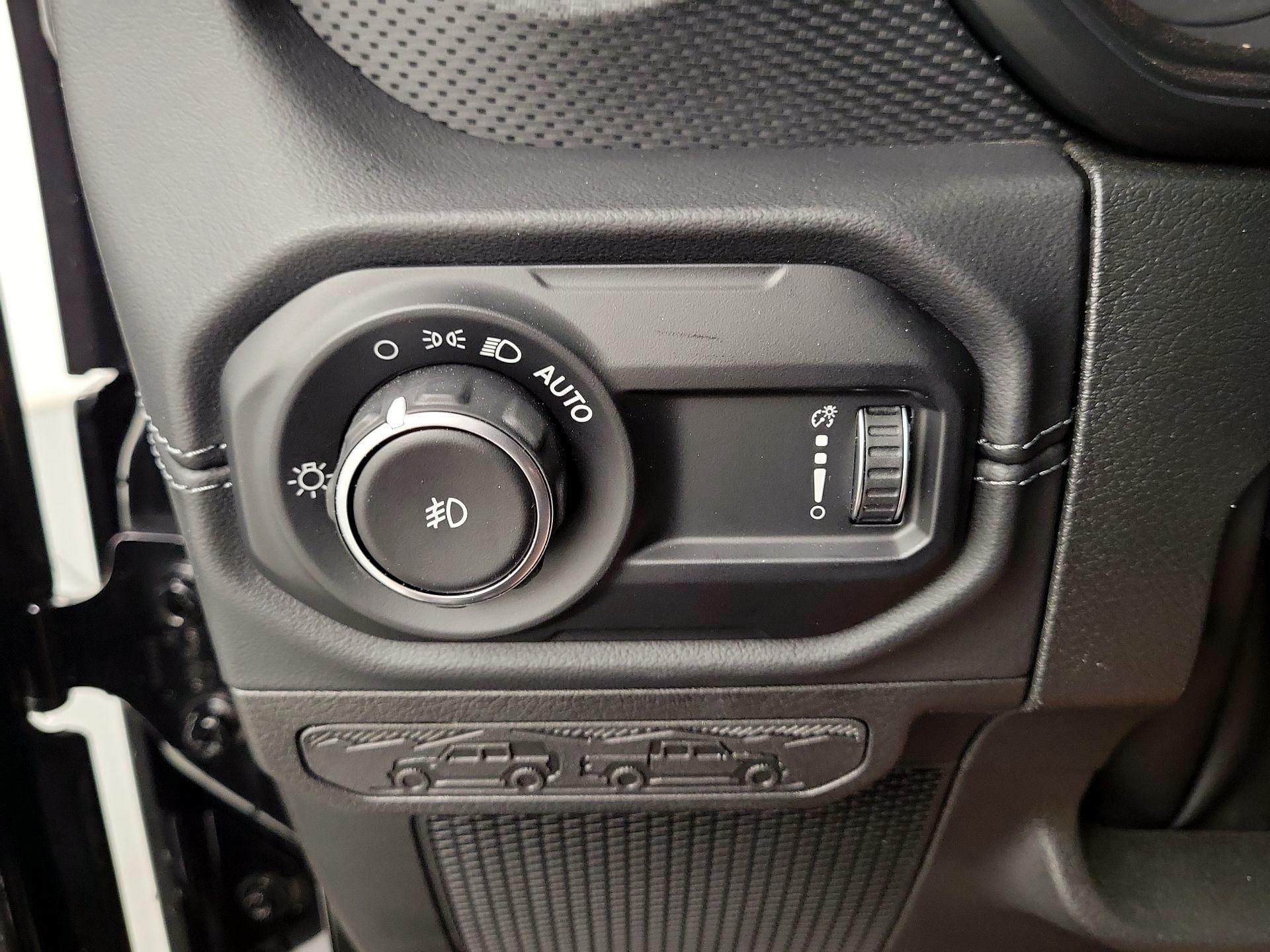 Thumbnail: 2024 Jeep Wrangler - 13