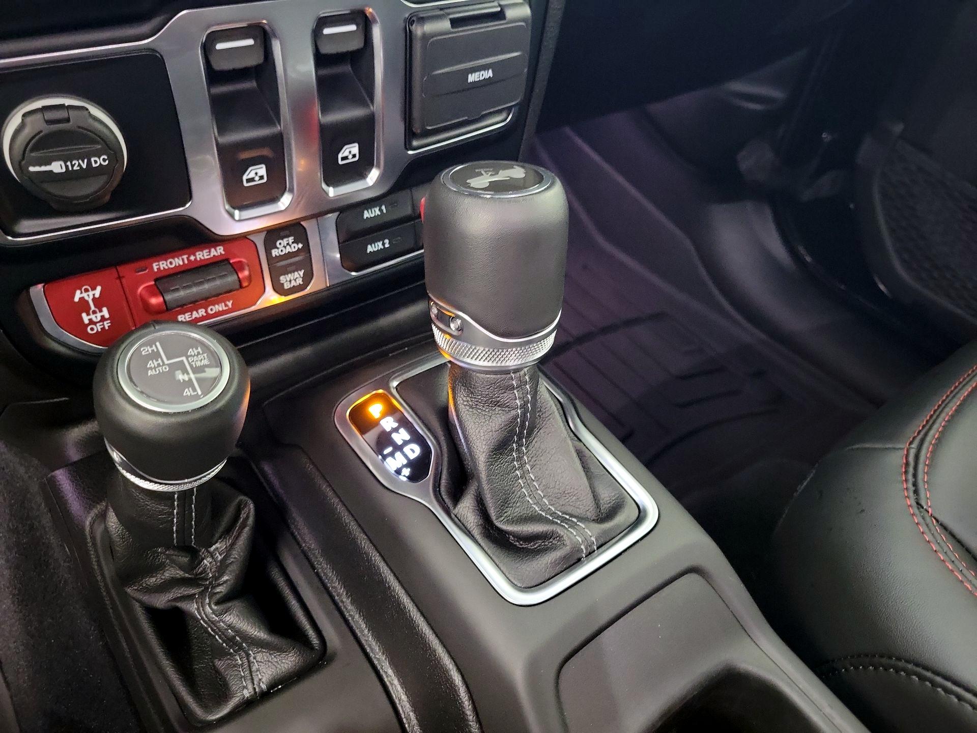 Thumbnail: 2024 Jeep Wrangler - 18