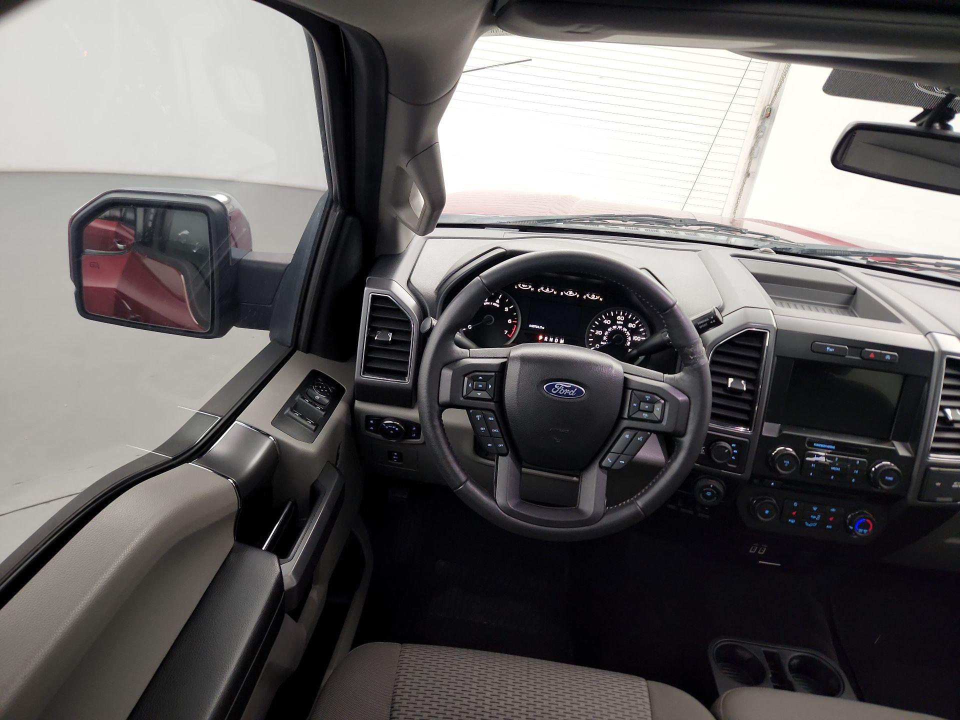 Thumbnail: 2017 Ford F-150 - 10